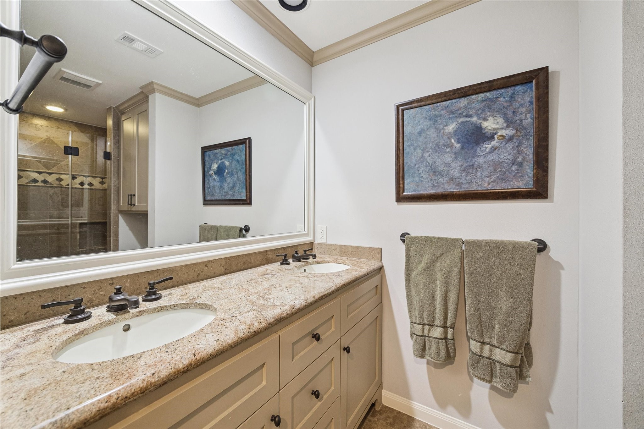 En suite bathroom