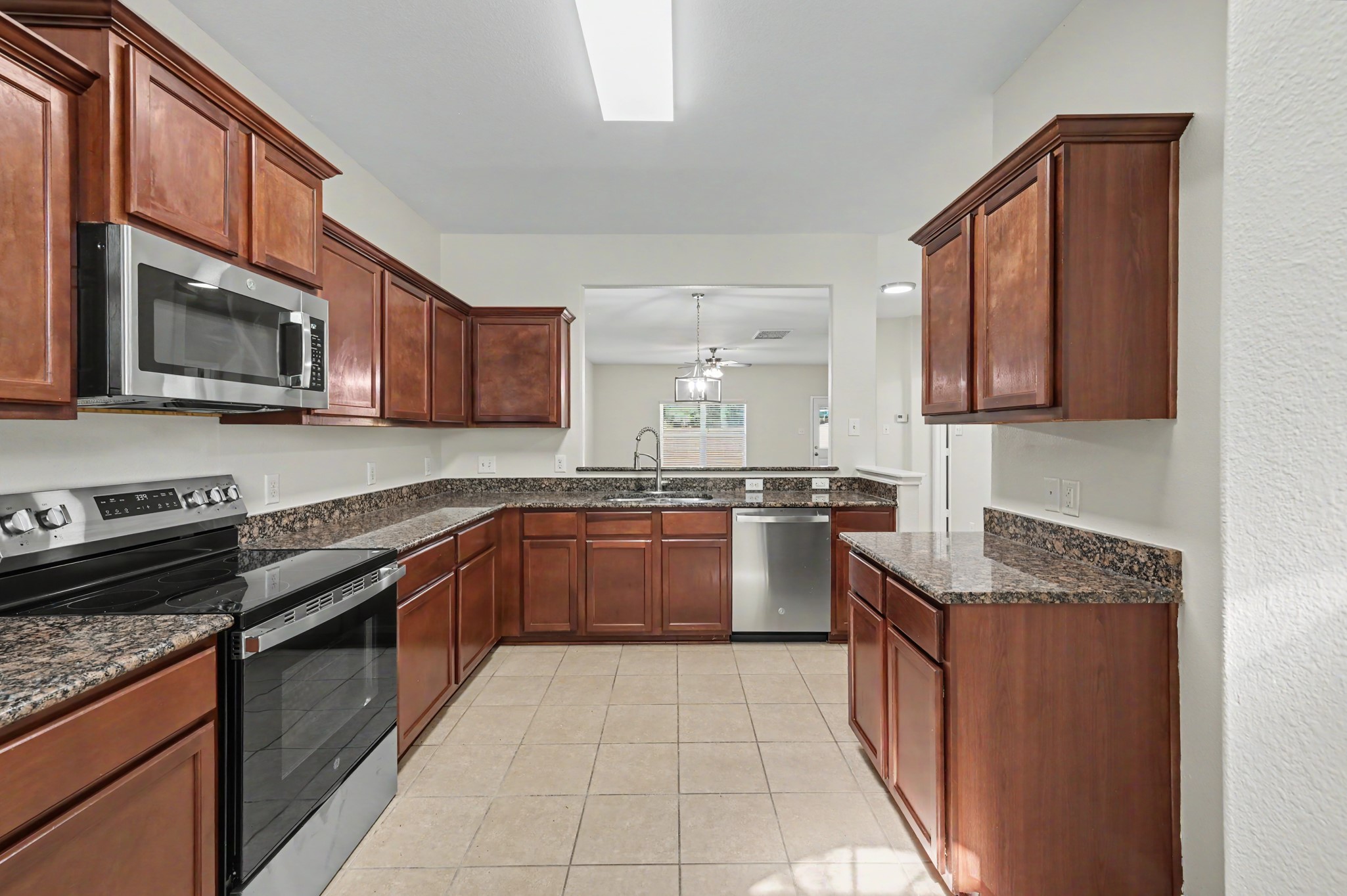 30811 Roadie Pass, Magnolia, TX 77355