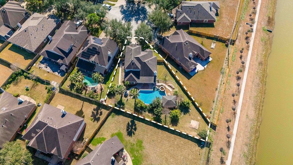 14217 Spring Knoll Lane, Rosharon, TX 77583