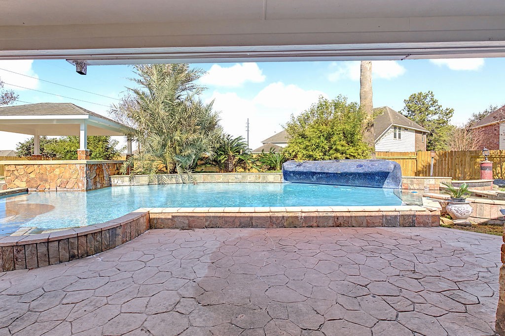 14217 Spring Knoll Lane, Rosharon, TX 77583