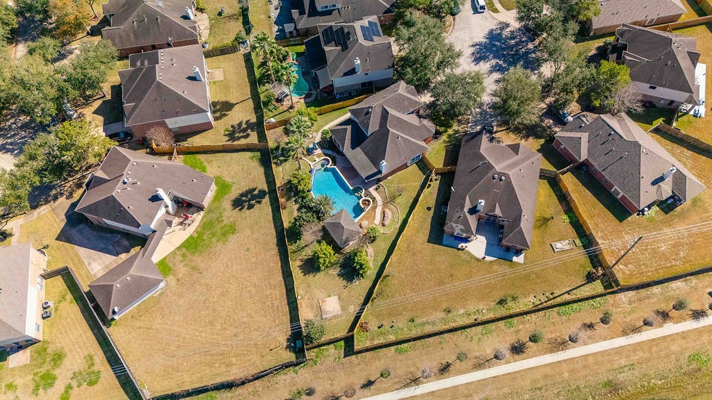 14217 Spring Knoll Lane, Rosharon, TX 77583