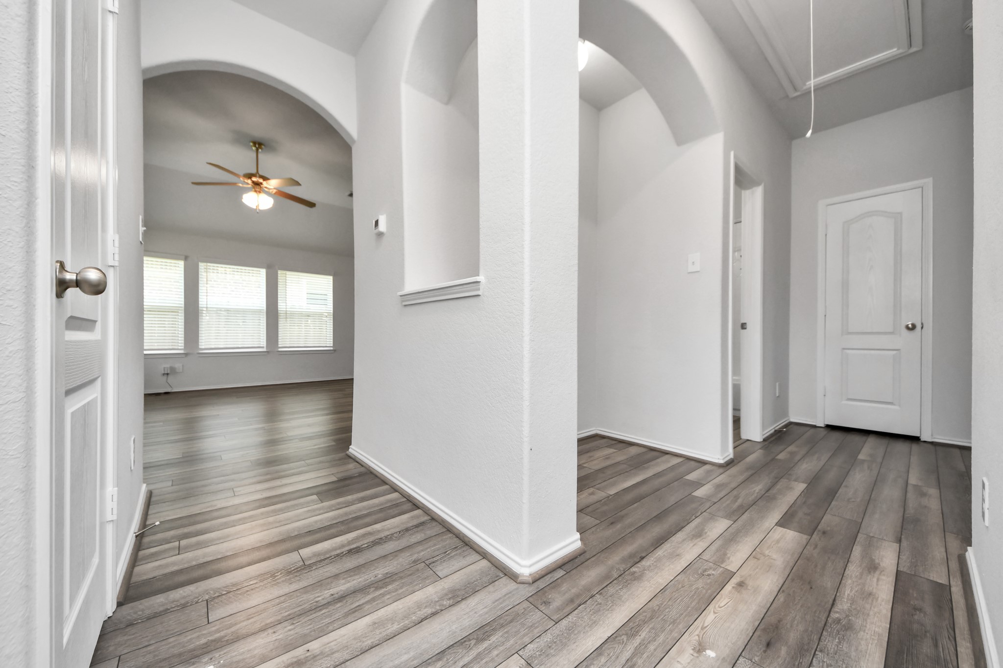 5186 Dry Hollow Drive, Alvin, TX 77511