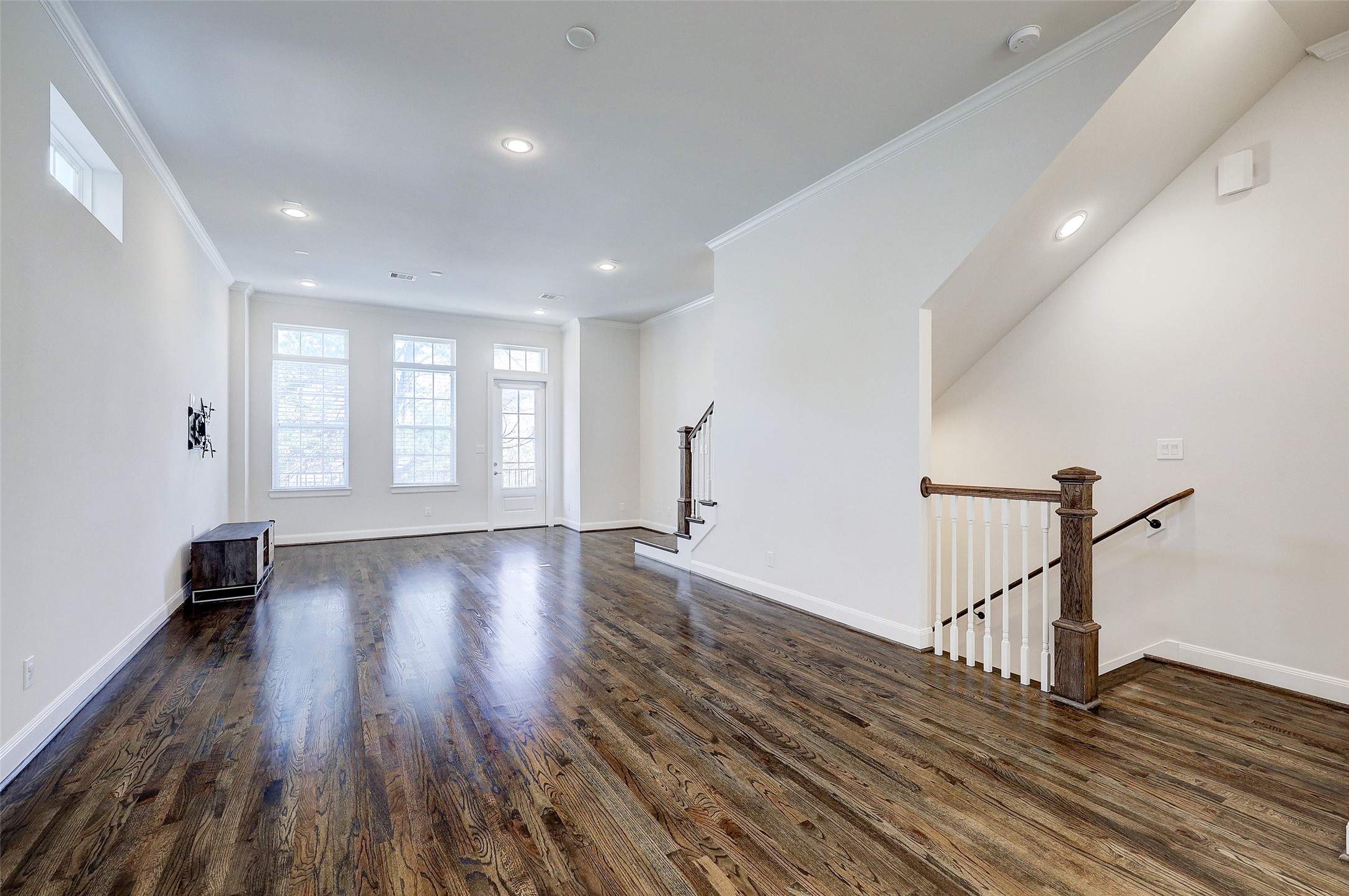 1041 Ashland Street, Houston, TX 77008