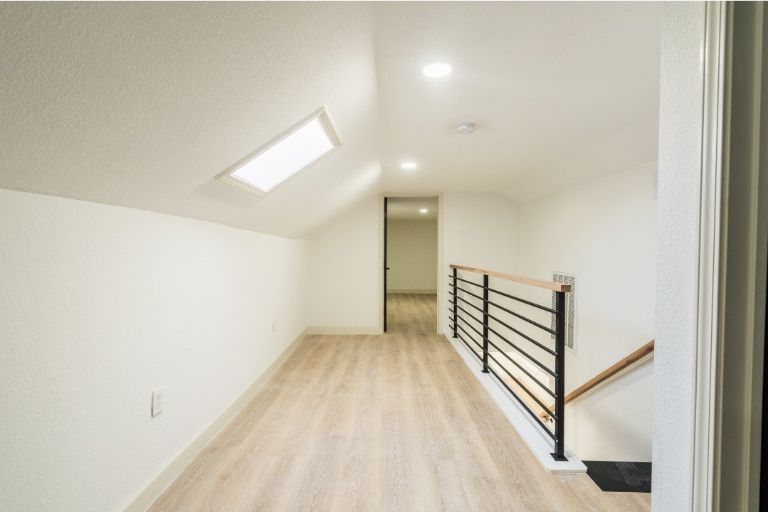 1402 Bayou Shore Drive, Galveston, TX 77551