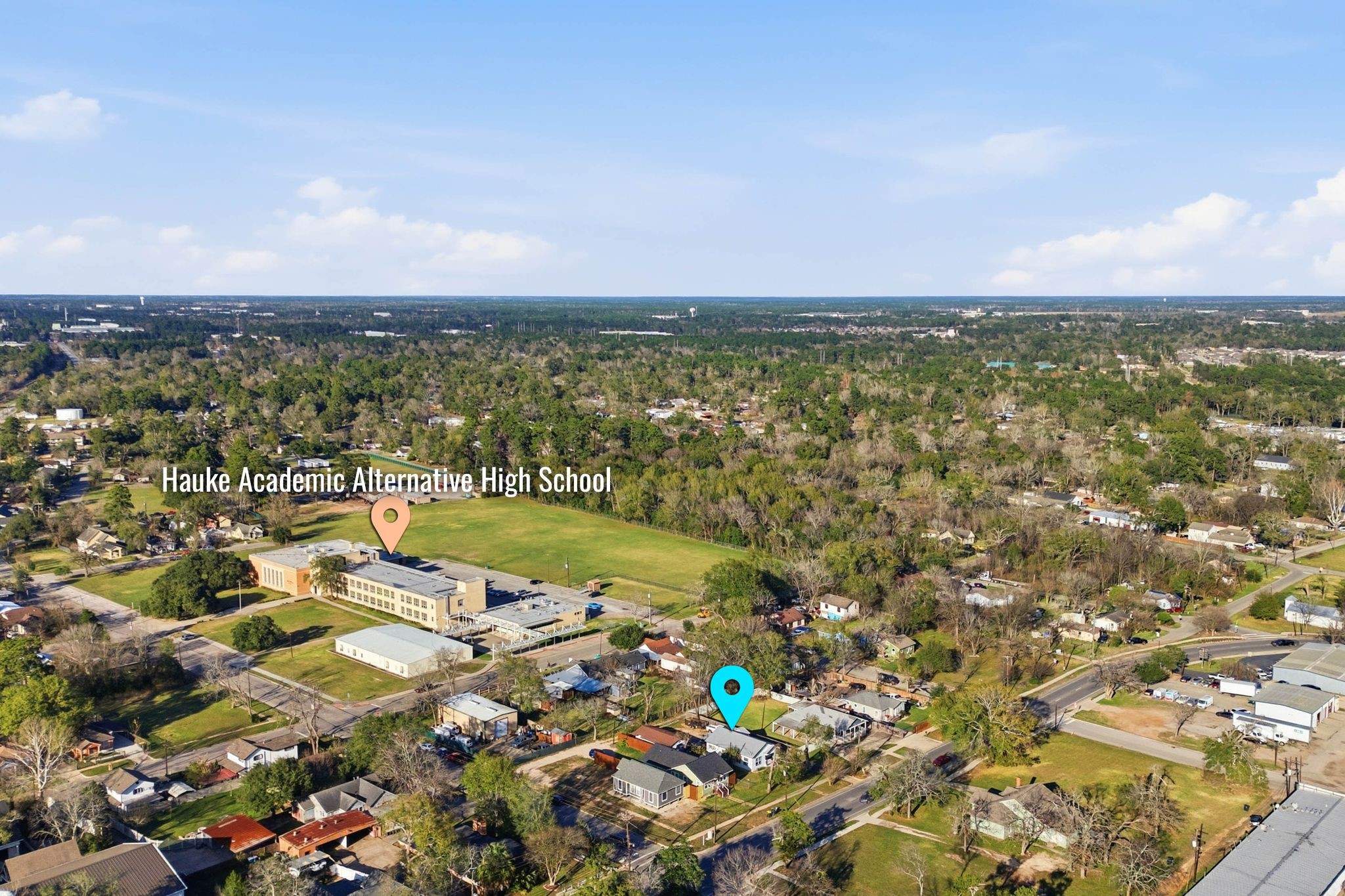 308 E Phillips Street, Conroe, TX 77301
