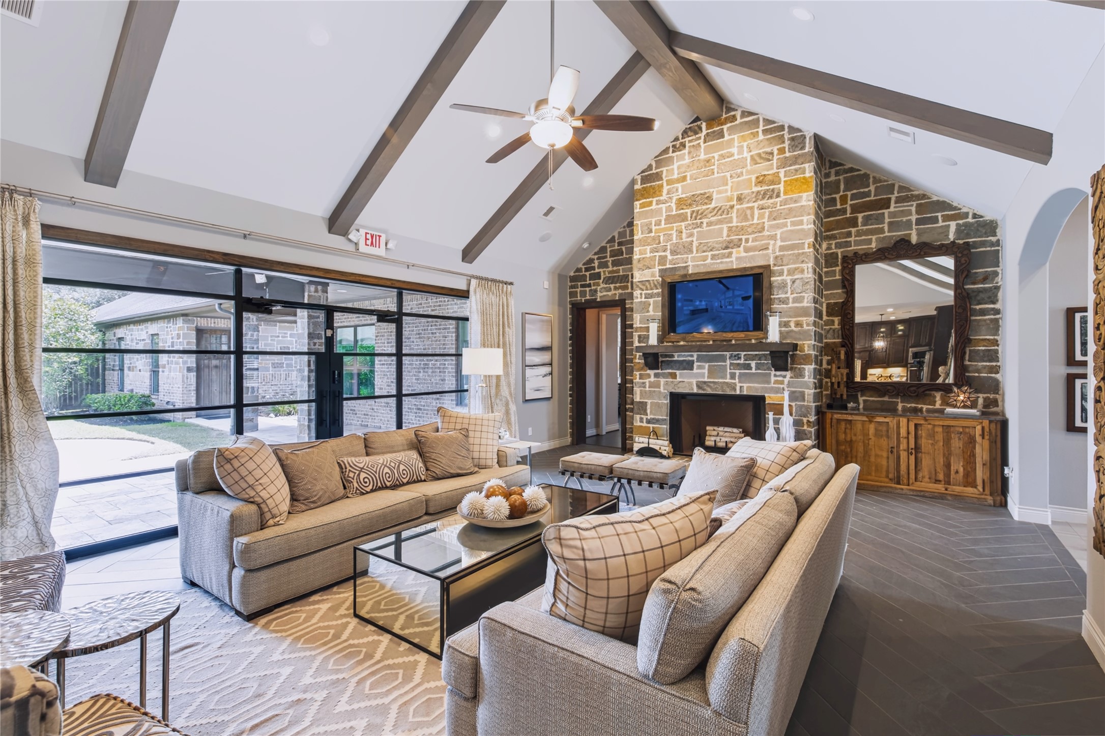 32400 SH 249, Pinehurst, TX 77362