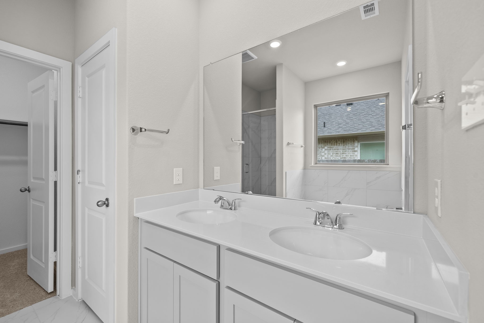 2784 Portugal Laurel Drive, Alvin, TX 77511