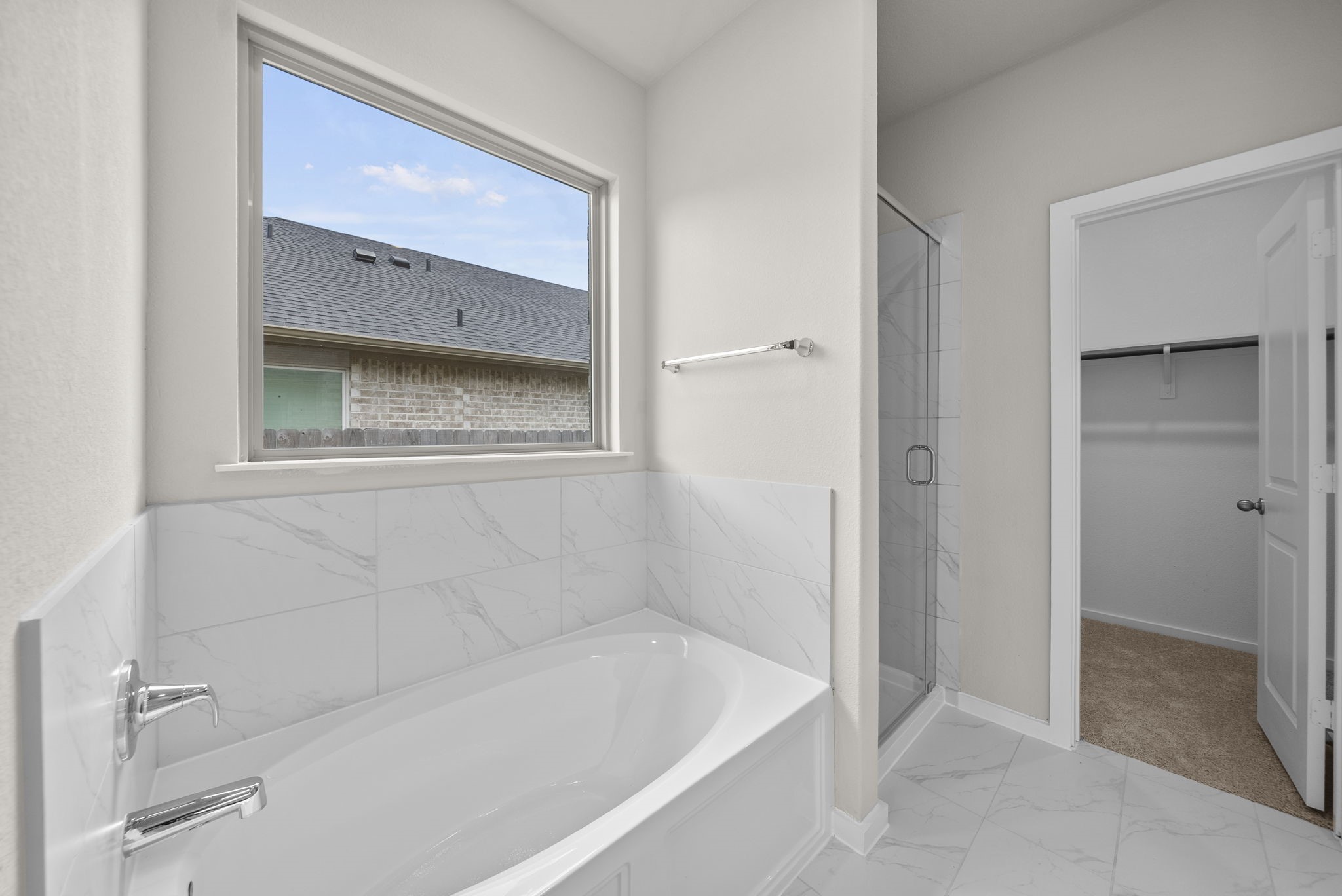 2784 Portugal Laurel Drive, Alvin, TX 77511