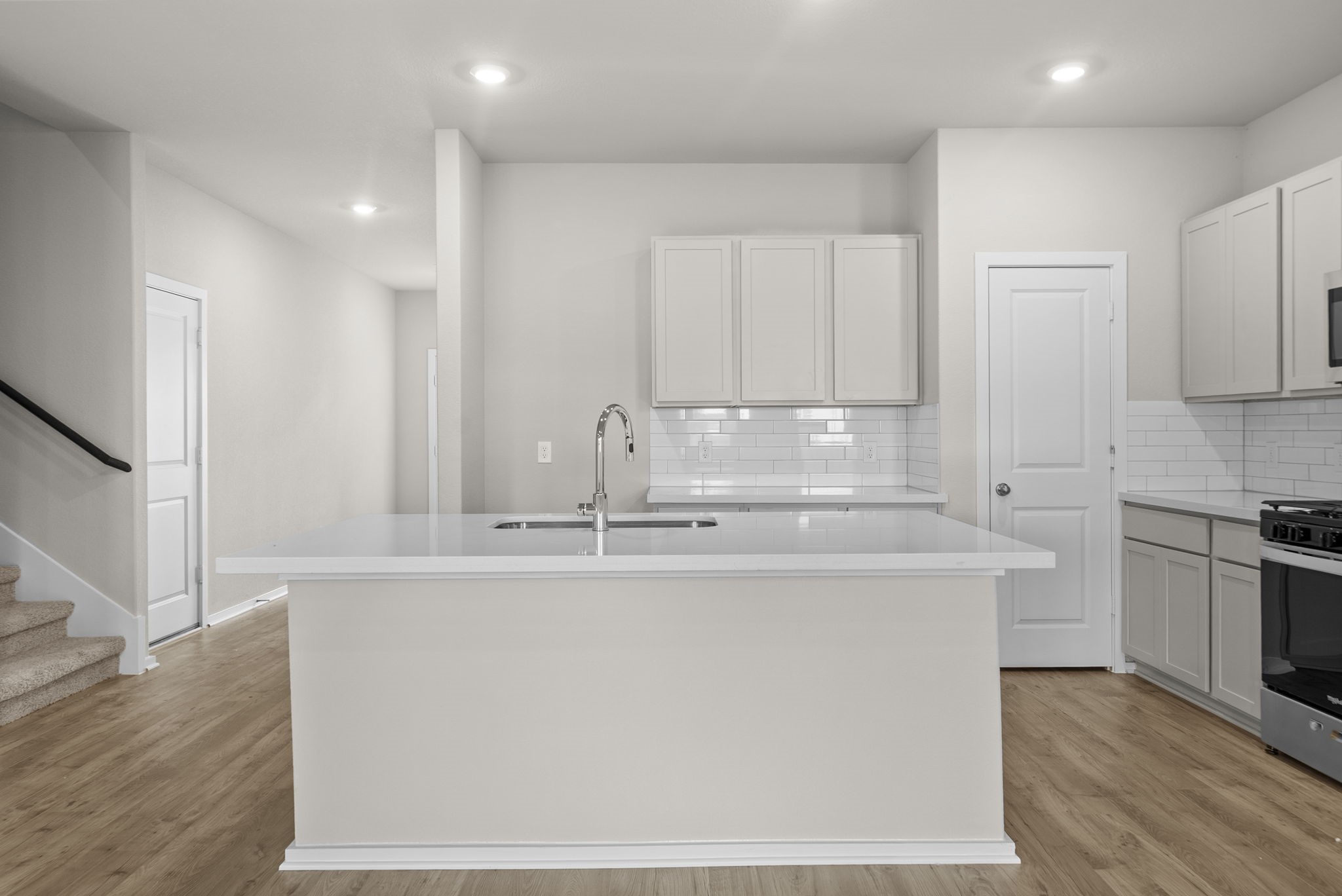 2784 Portugal Laurel Drive, Alvin, TX 77511 2784 Portugal Laurel Drive, Alvin, TX 77511