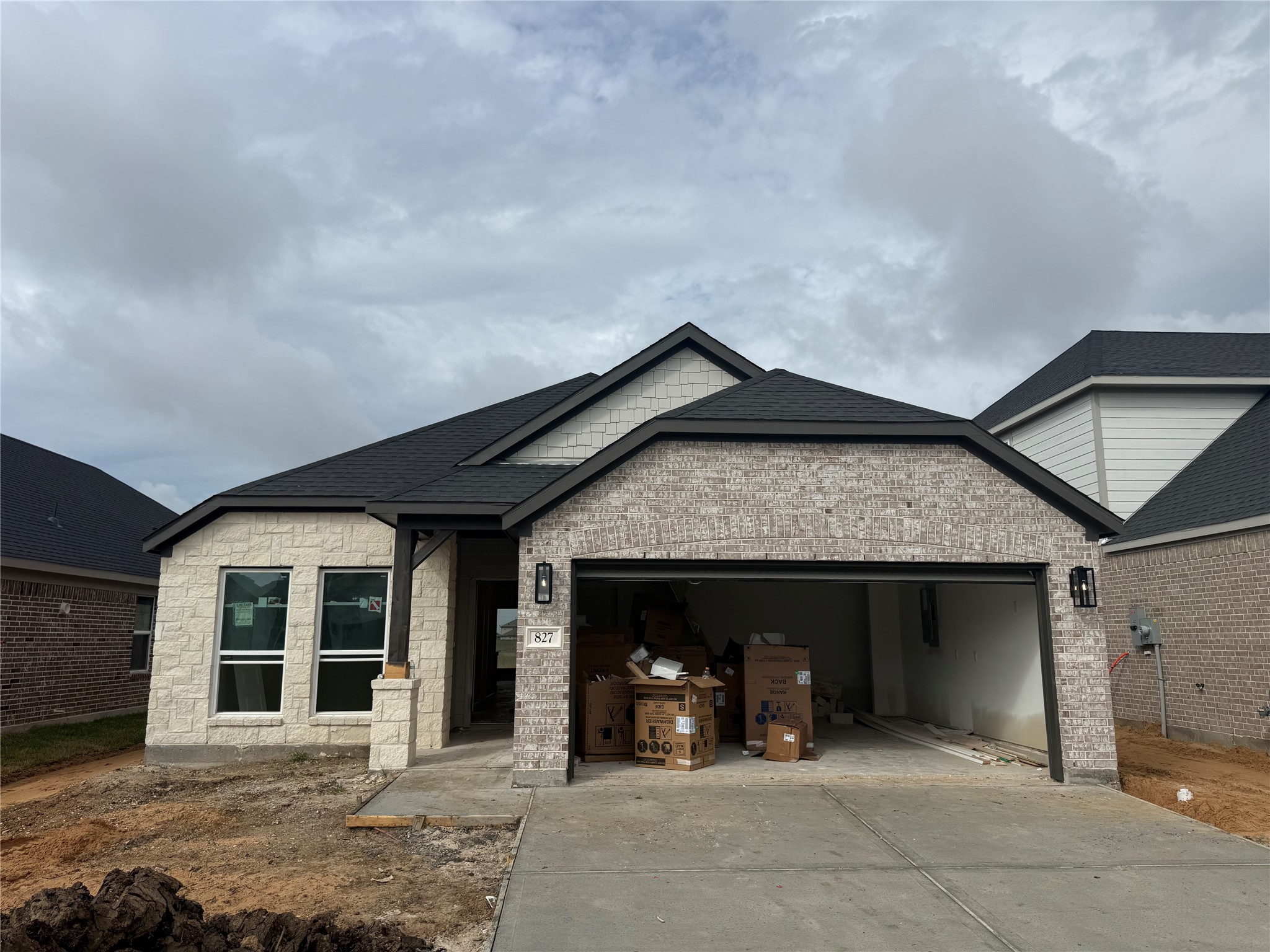 8727 Zenith Trail, Rosharon, TX 77583 8727 Zenith Trail, Rosharon, TX 77583