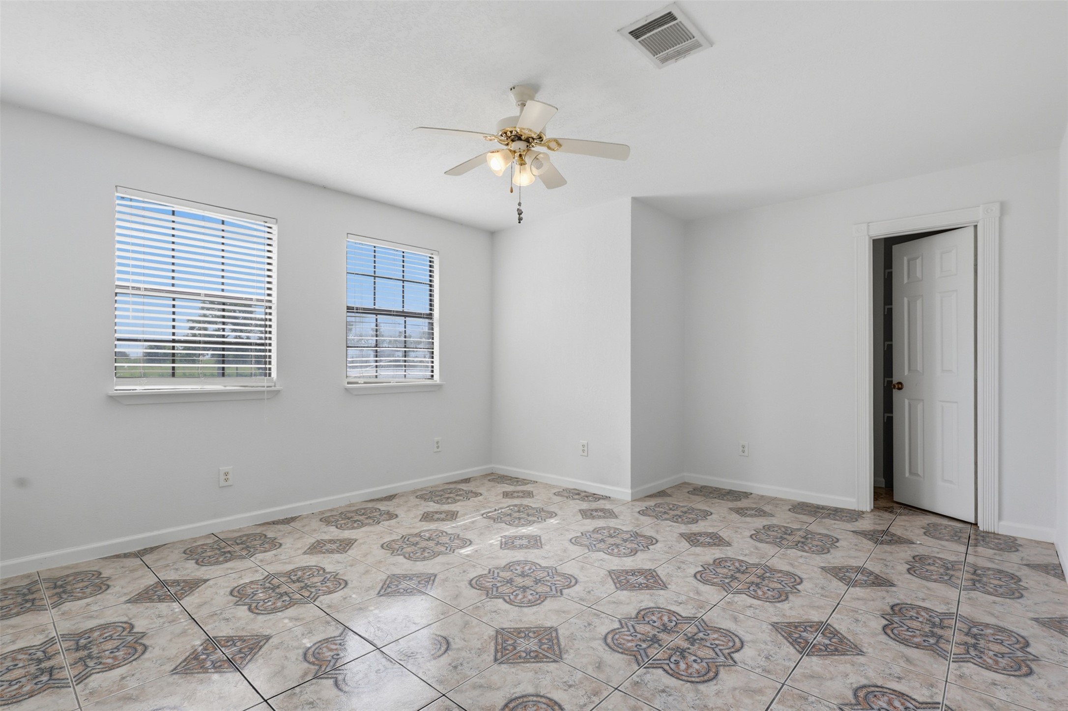 3834 Quail Hollow Drive, Brookshire, TX 77423