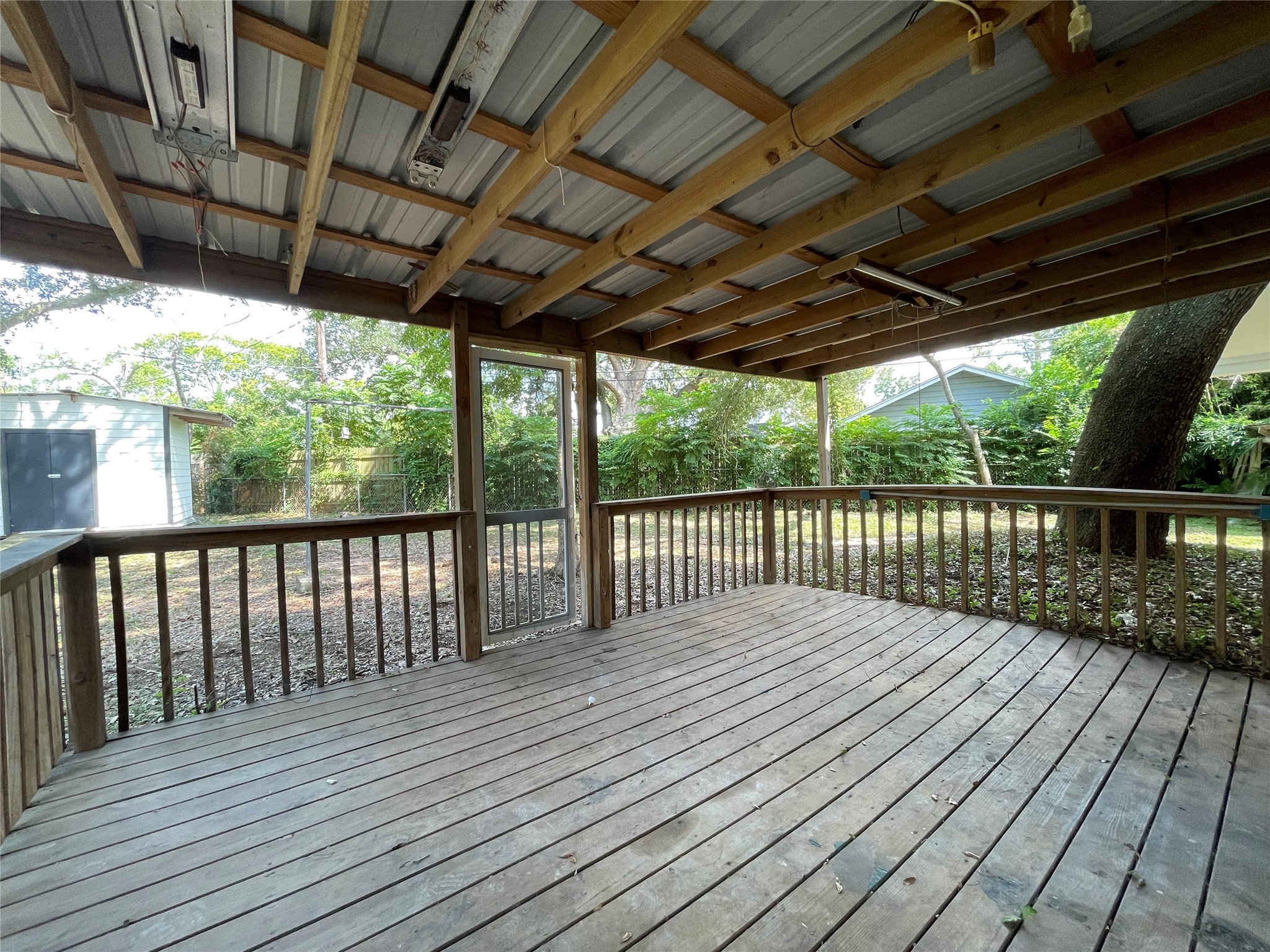 417 Jasmine Street, Lake Jackson, TX 77566