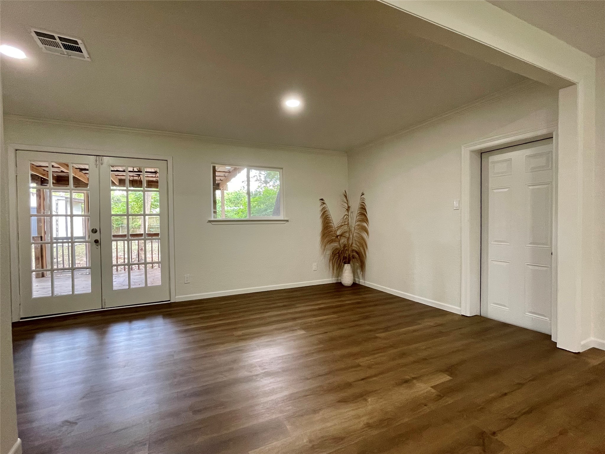 Dining Area open to kitchen and living room!