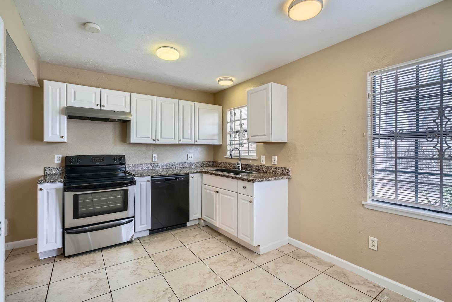 Kitchen Kitchen
