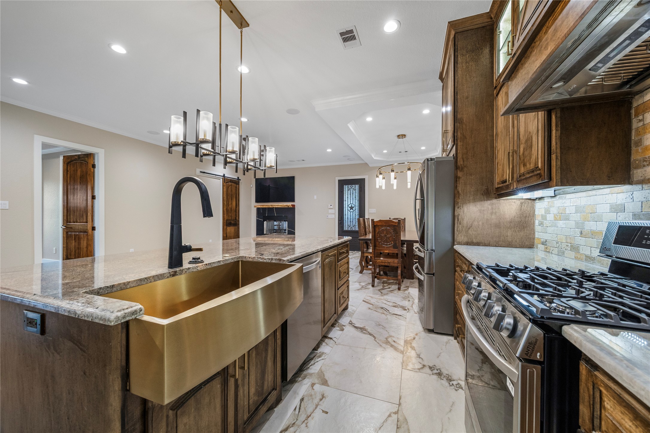 30930 Waller Spring Creek Road, Waller, TX 77484