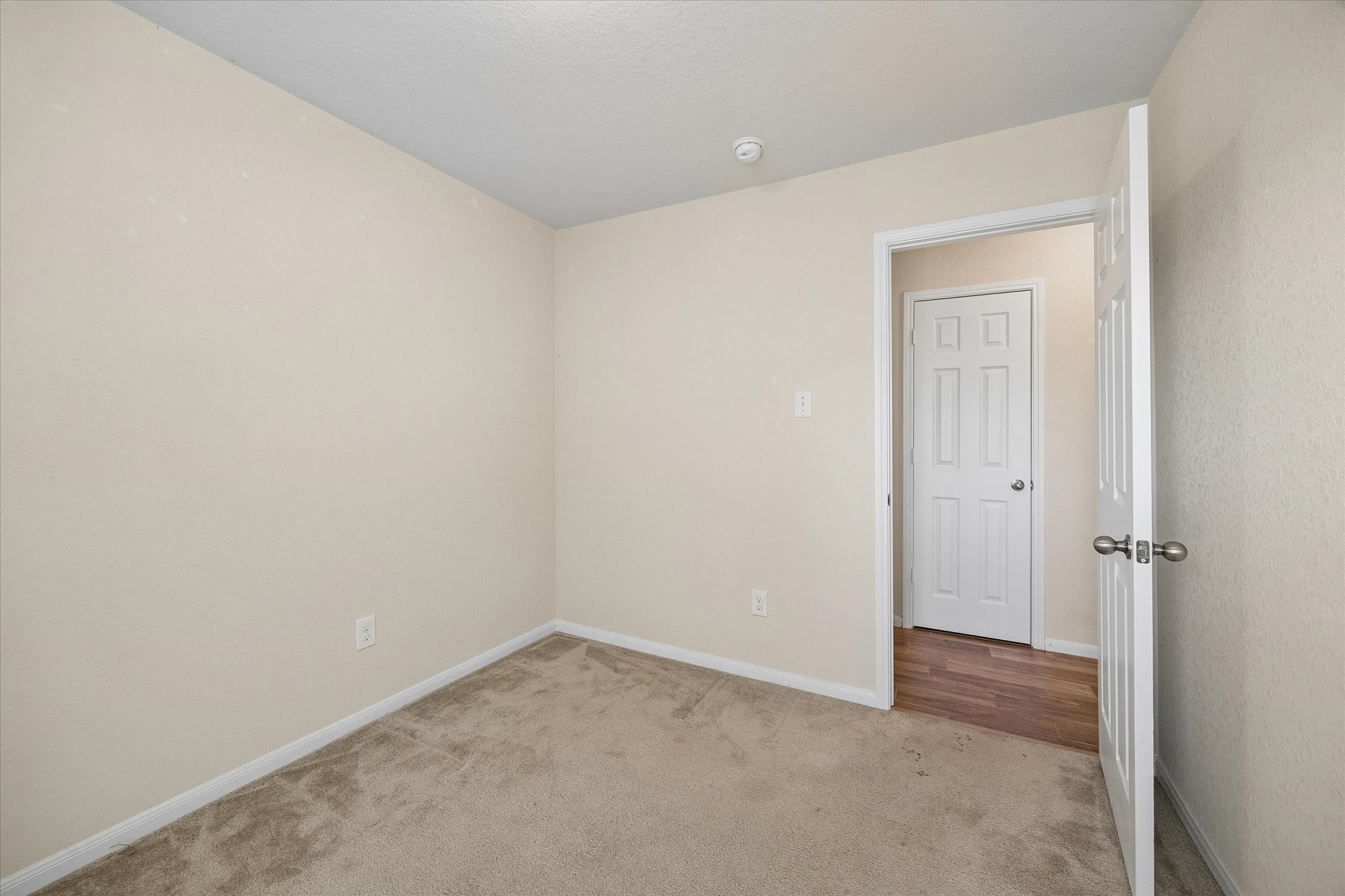 15643 Sheldon Ridge Way, Houston, TX 77044