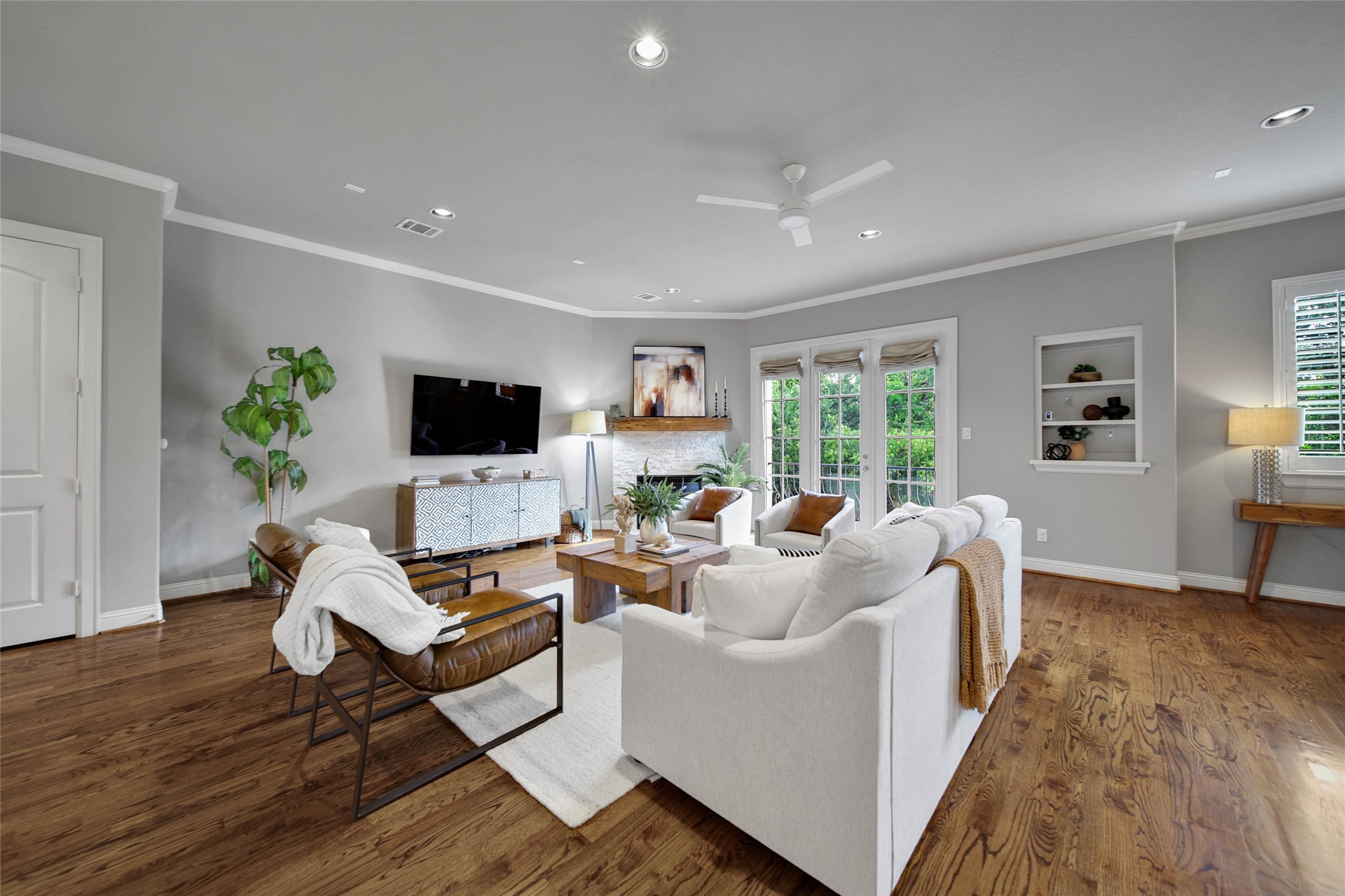 2401 Cohn Street, Houston, TX 77007