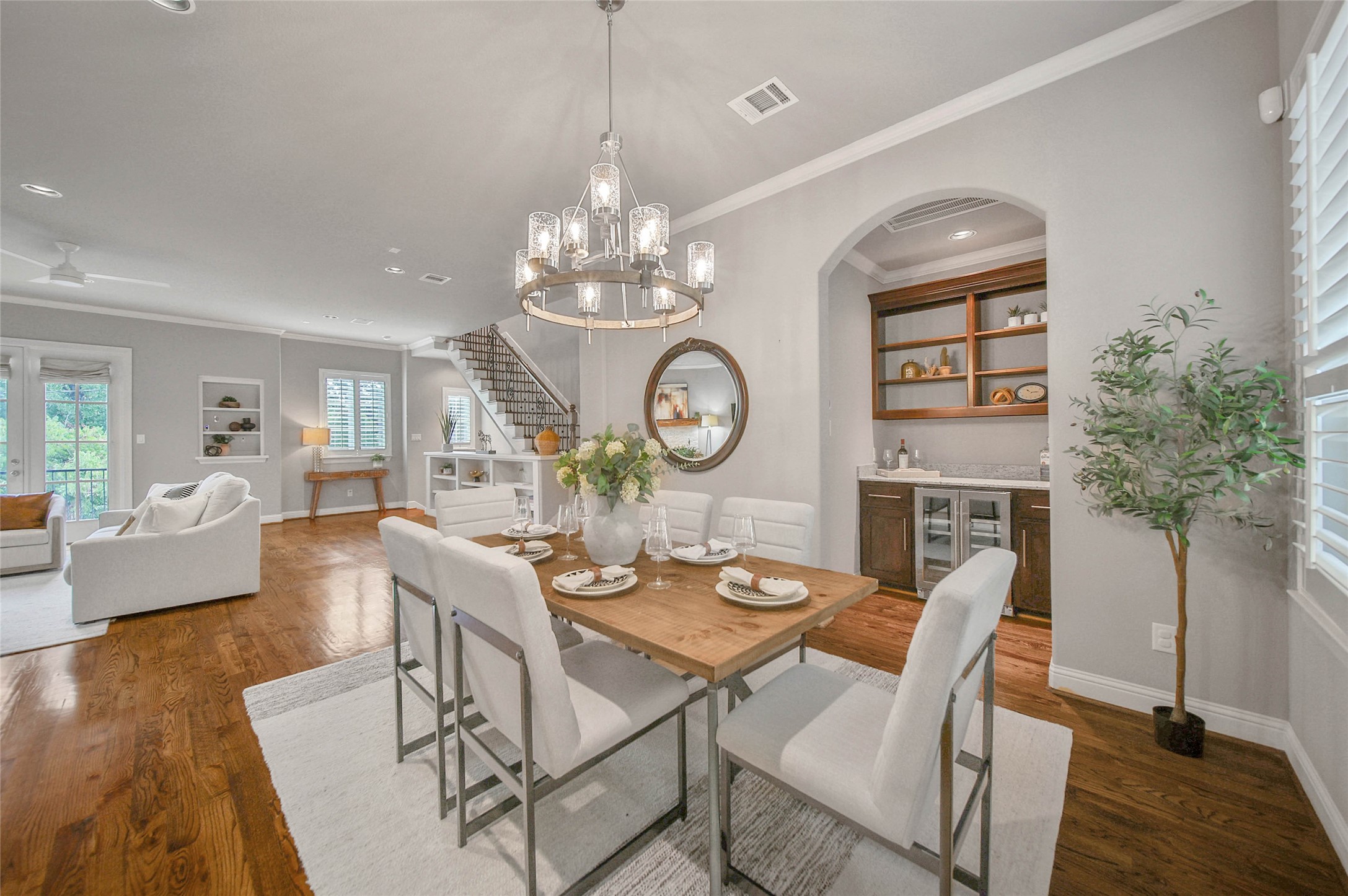 2401 Cohn Street, Houston, TX 77007
