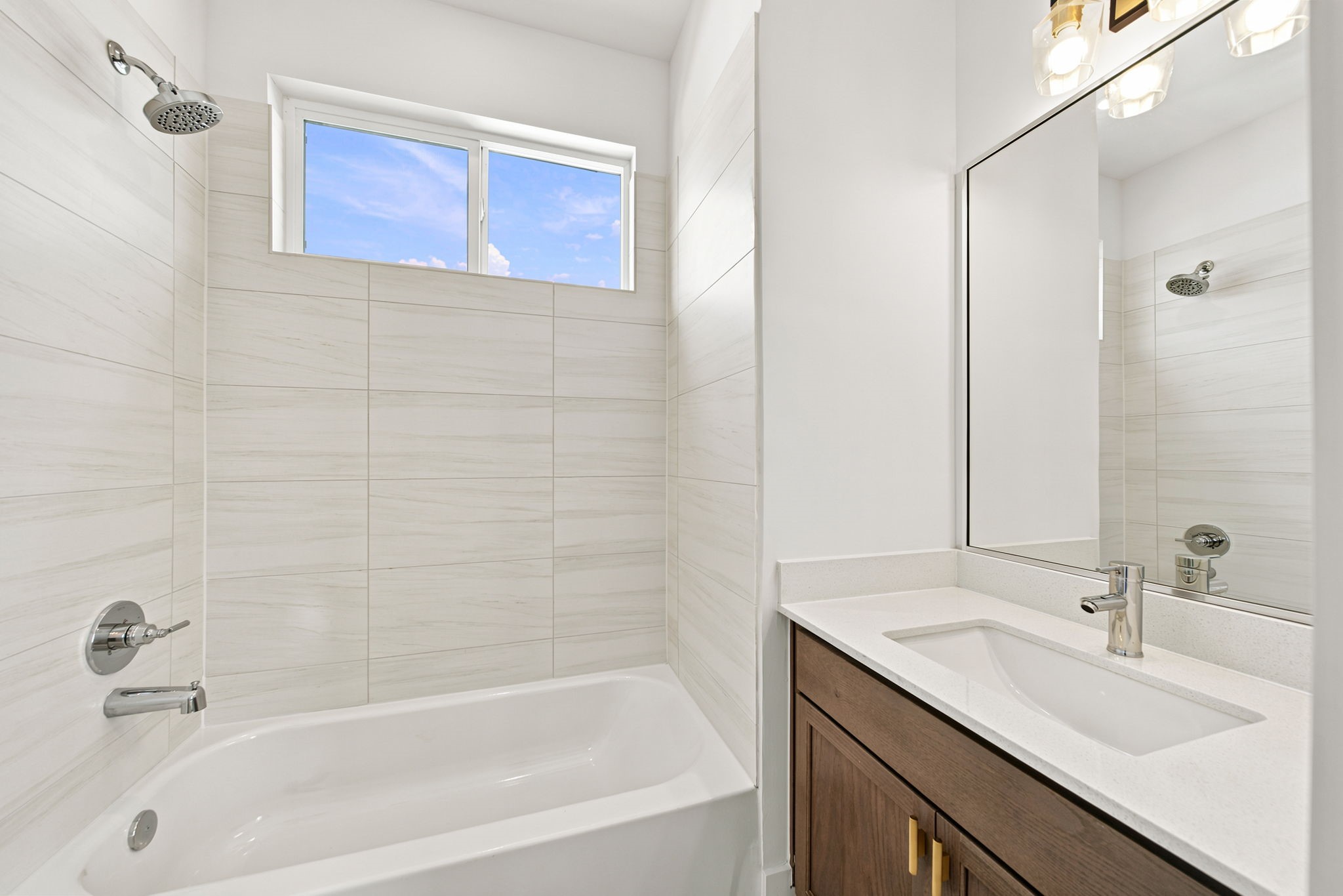Full bathroom #3 on the third floor.