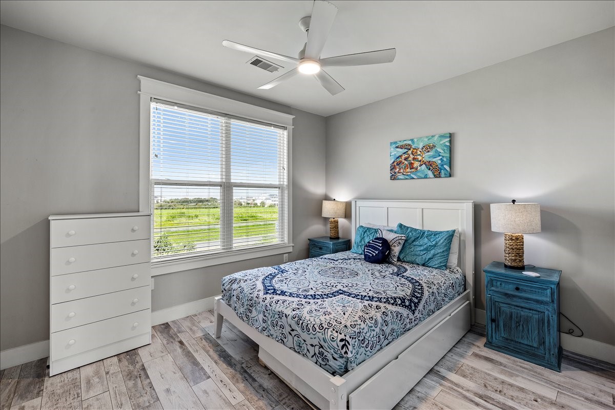 2nd Bedroom(1)