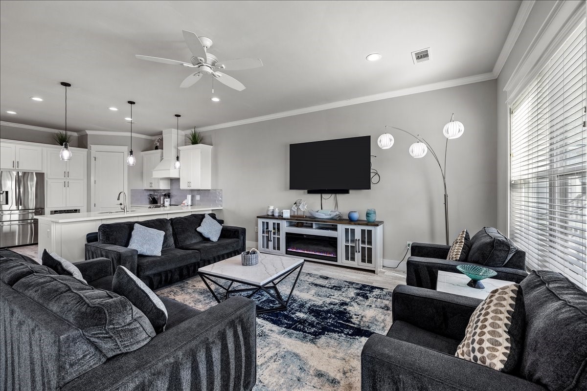 Living Room (1)
