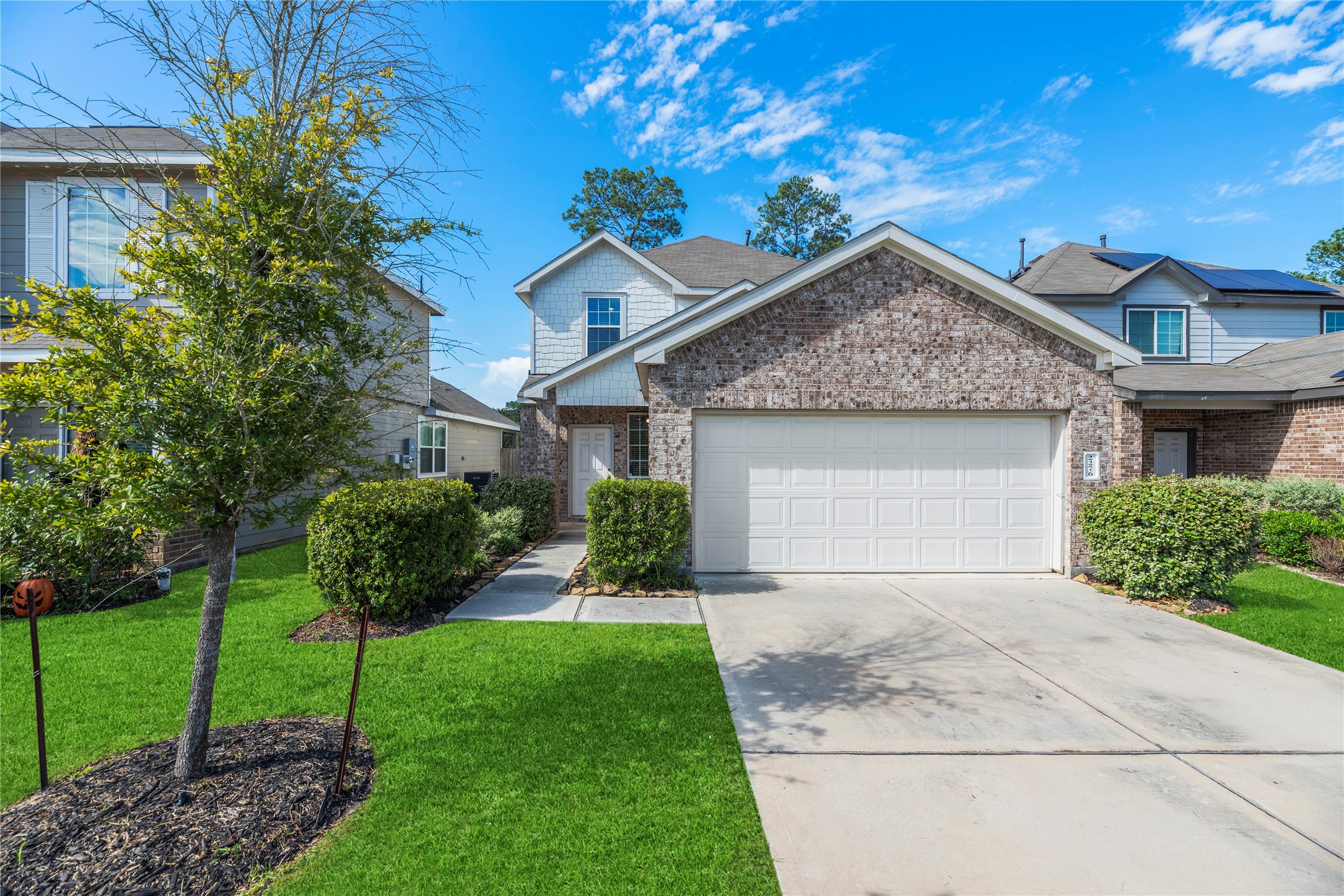 Welcome to 2276 Raider Dr.. A beautifully manicured 4/2/1 home in MacKenzie Creek. Welcome to 2276 Raider Dr.. A beautifully manicured 4/2/1 home in MacKenzie Creek.