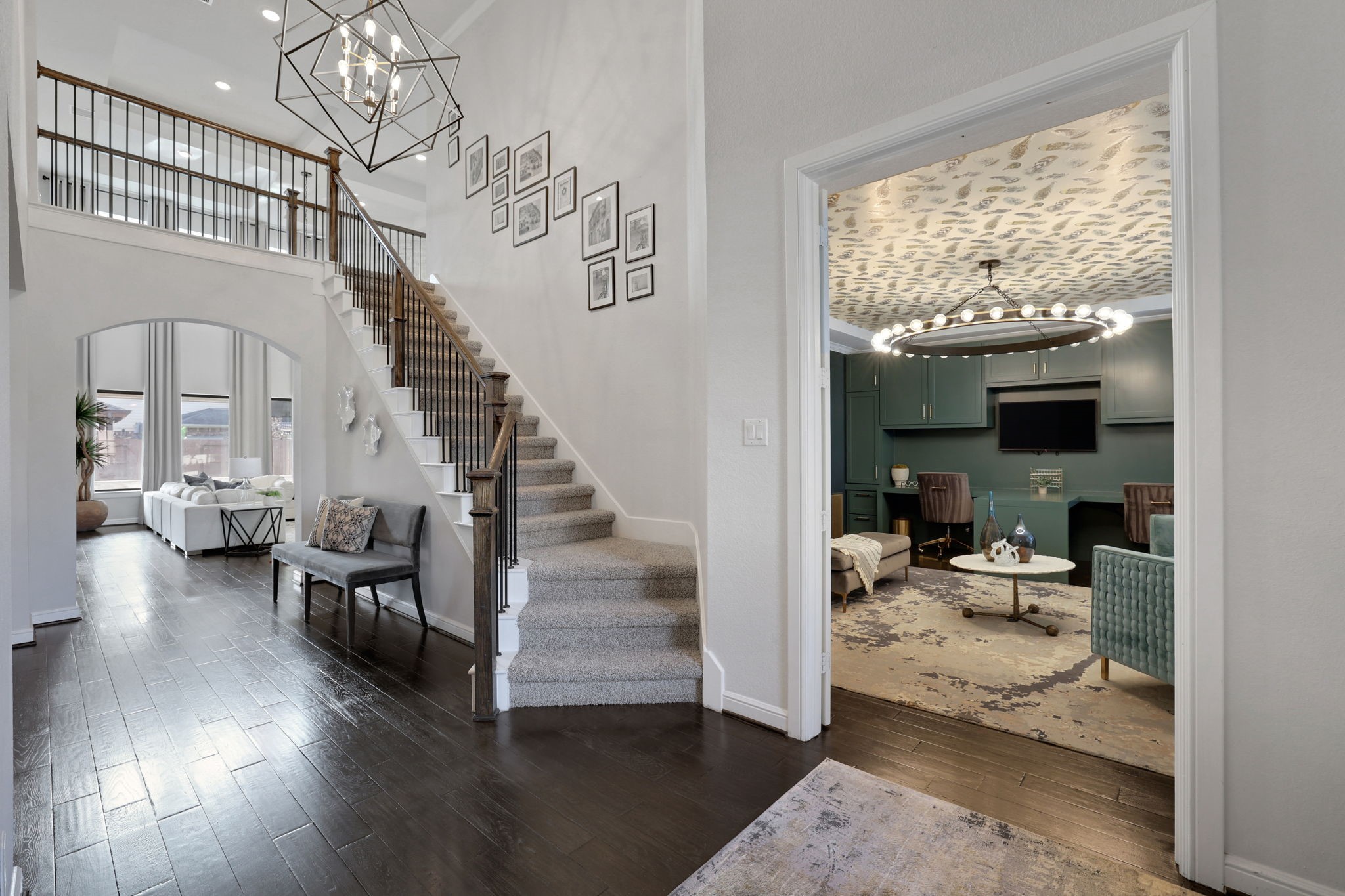 Foyer with cathedral ceilings