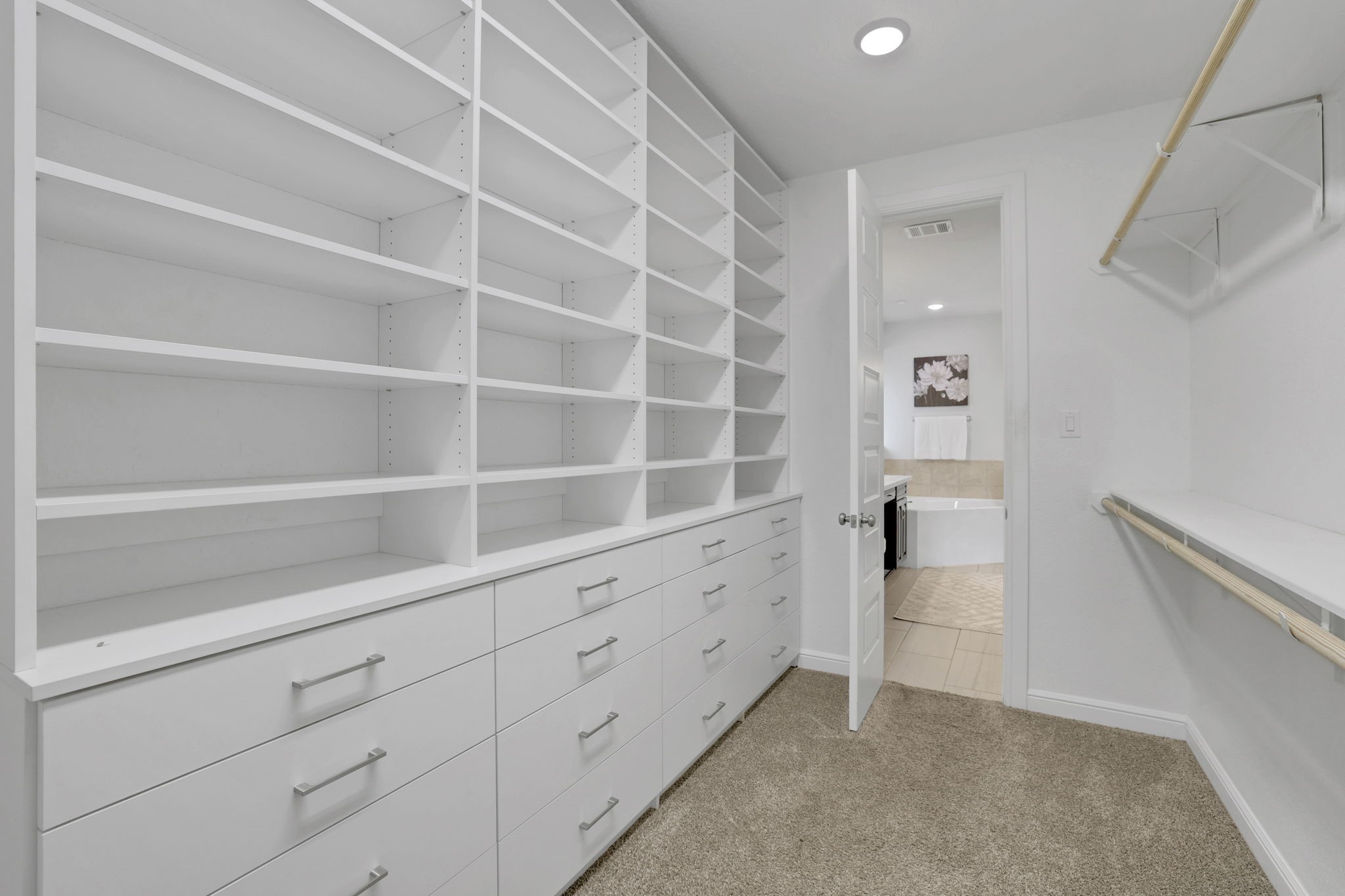Custom closet
