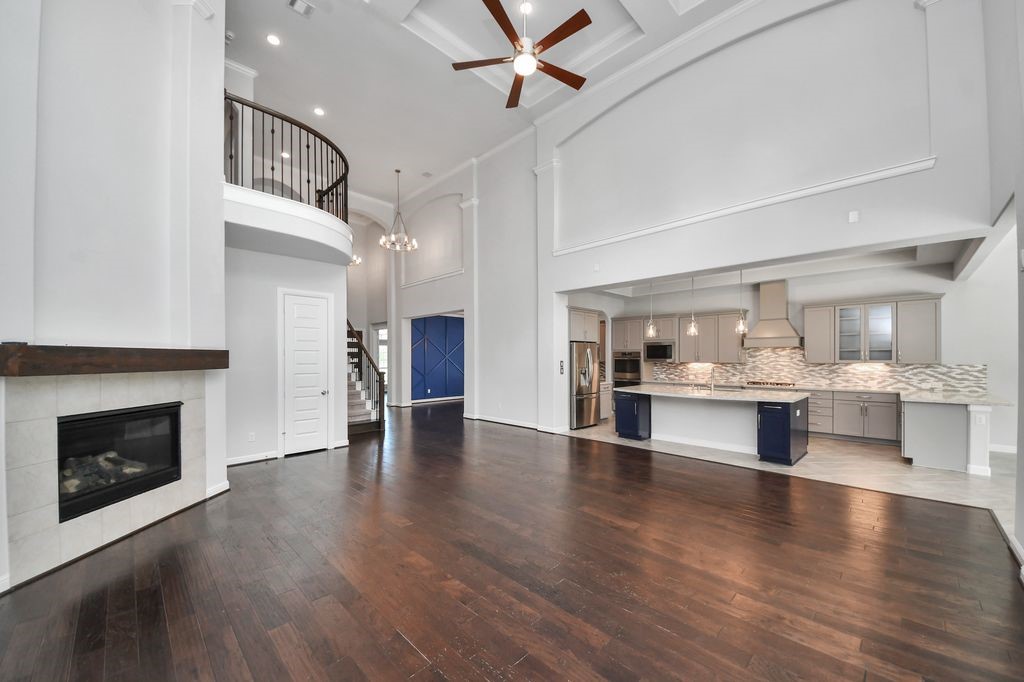 Open concept kitchen/breakfast & family room makes this the hub of the home!