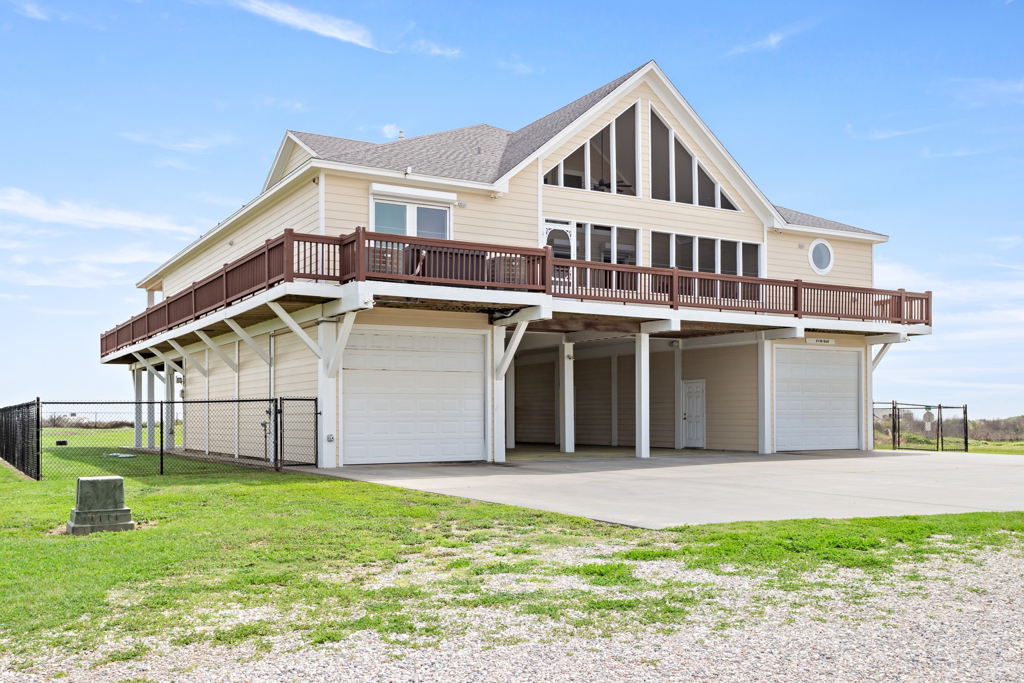 2130 Gulf, Crystal Beach, TX 77650