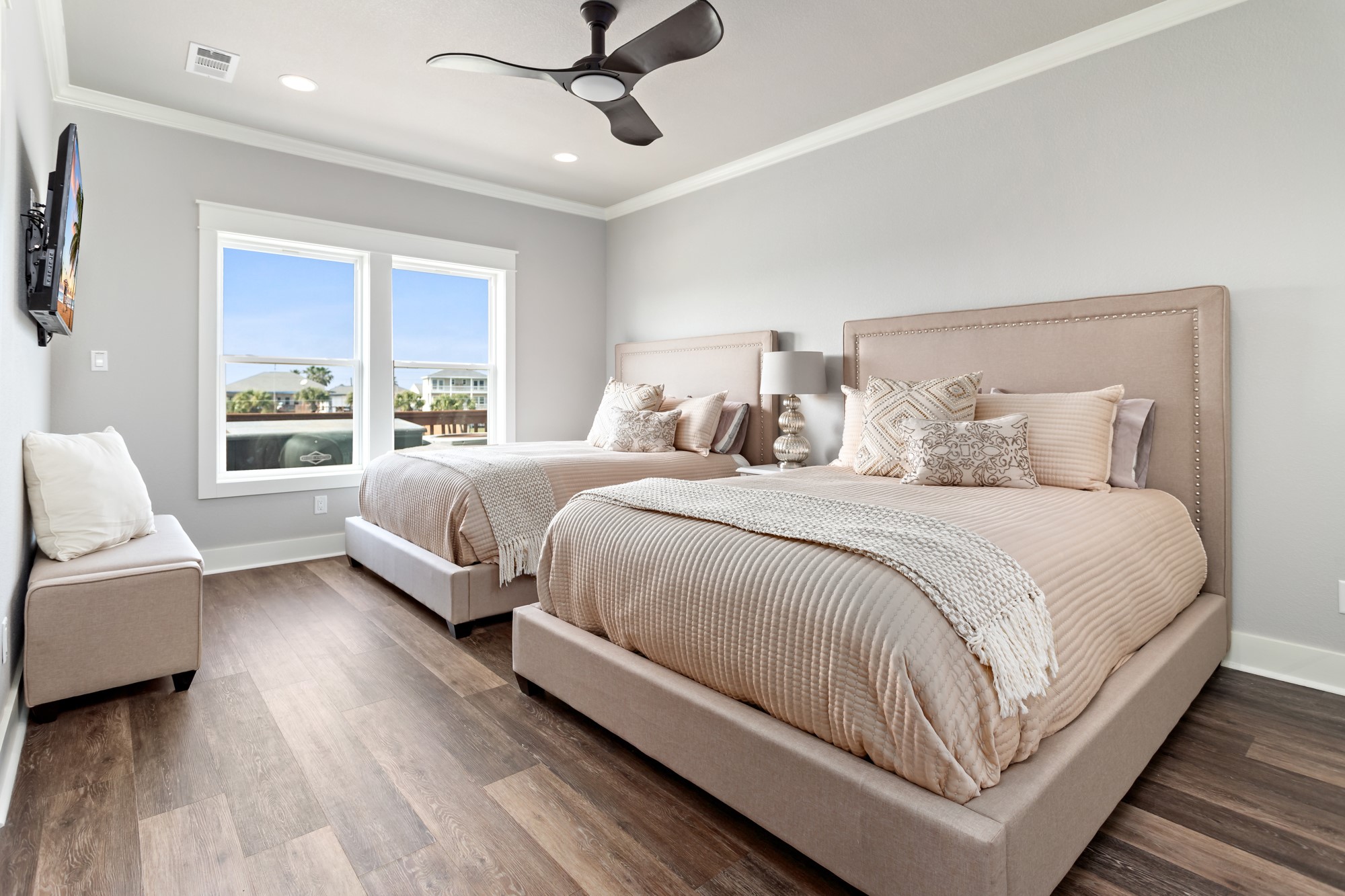 2130 Gulf, Crystal Beach, TX 77650