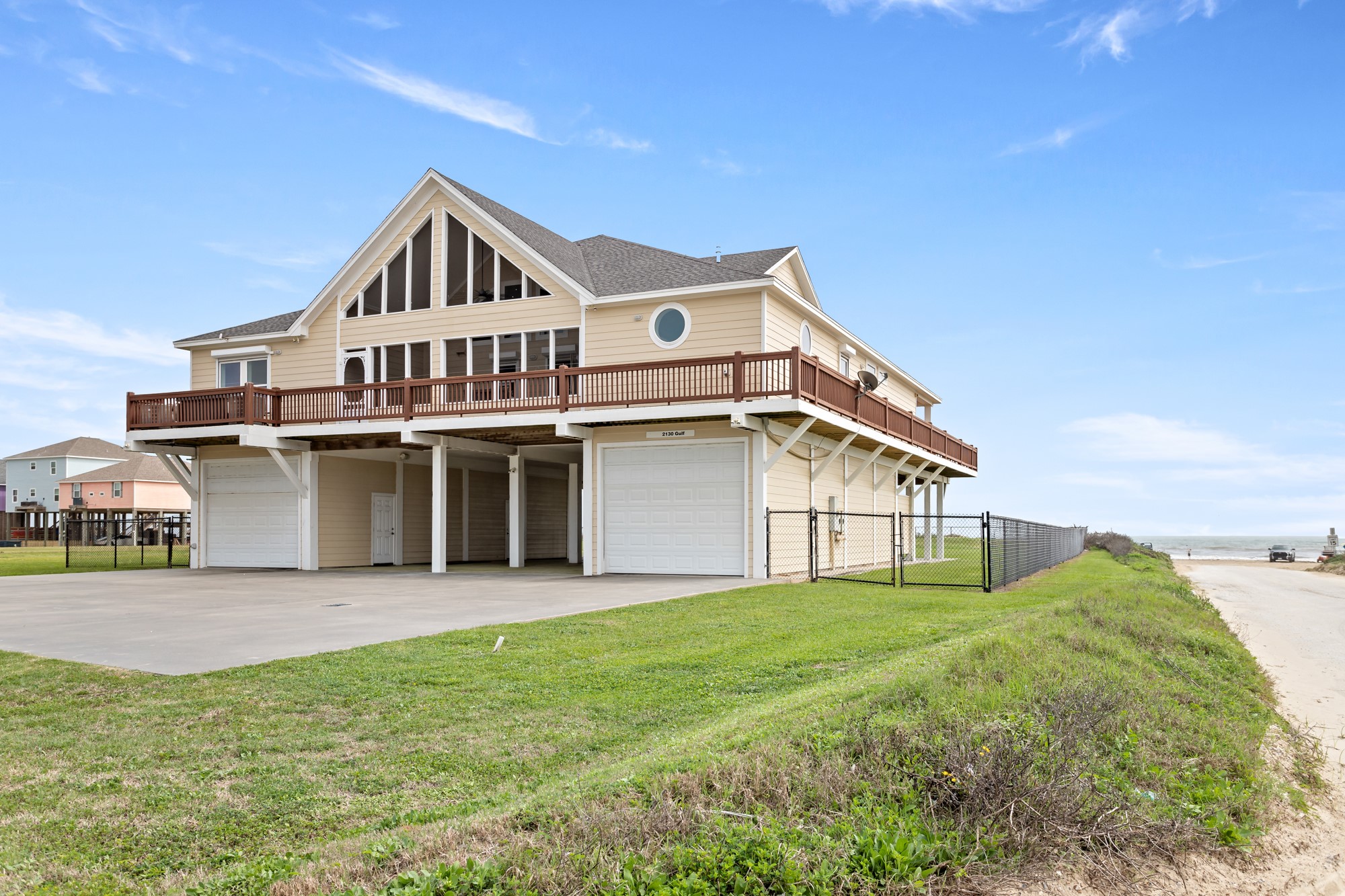 2130 Gulf, Crystal Beach, TX 77650
