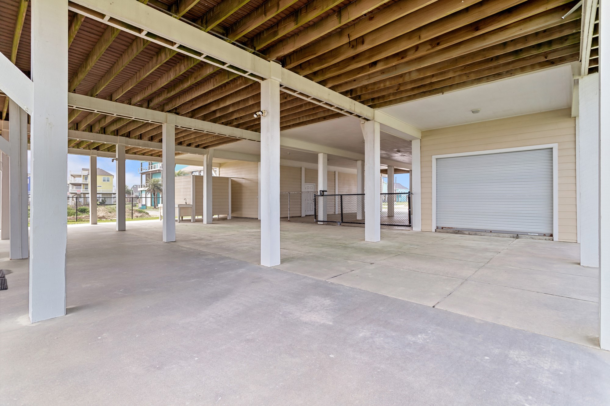 2130 Gulf, Crystal Beach, TX 77650