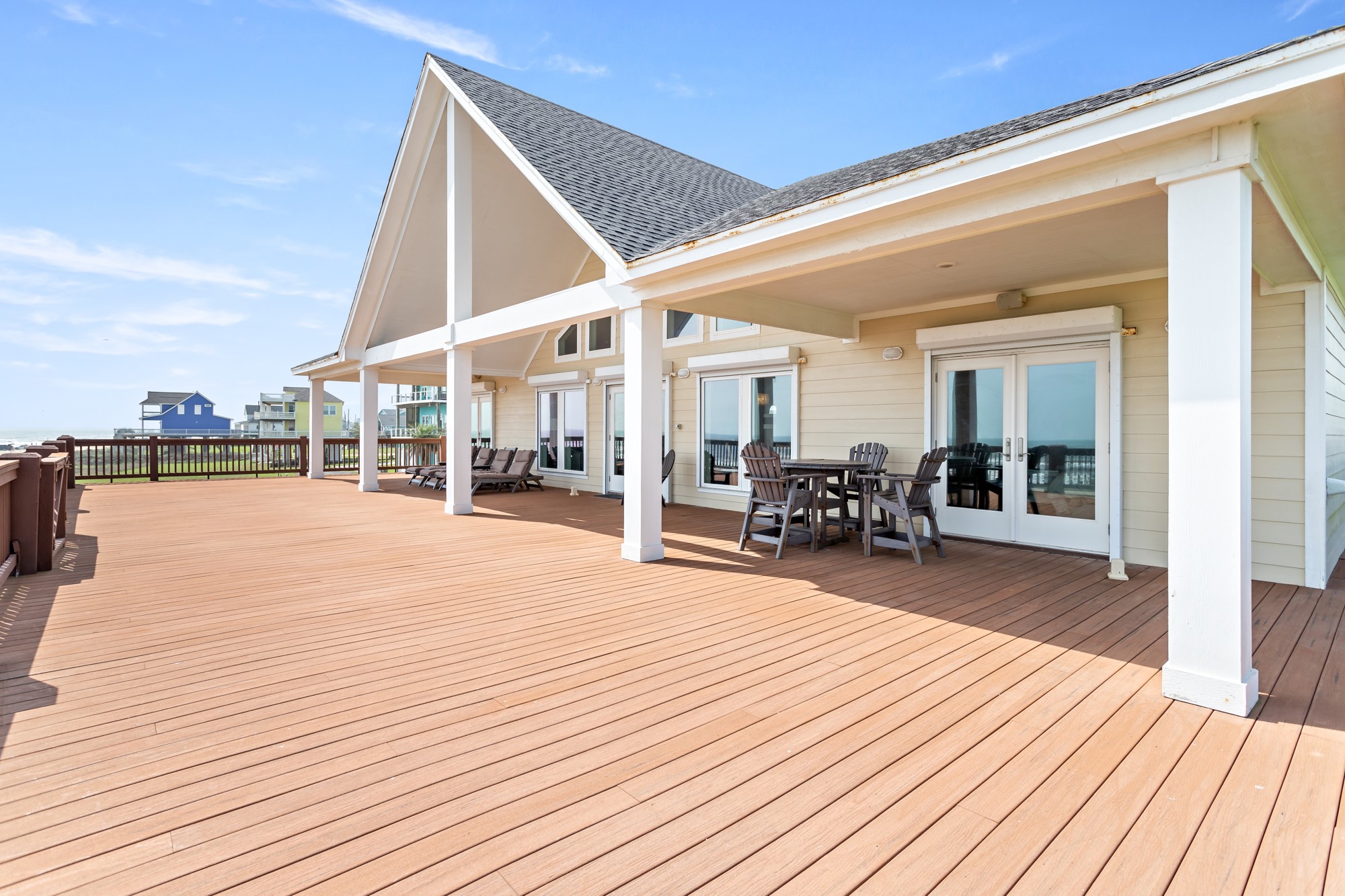 2130 Gulf, Crystal Beach, TX 77650