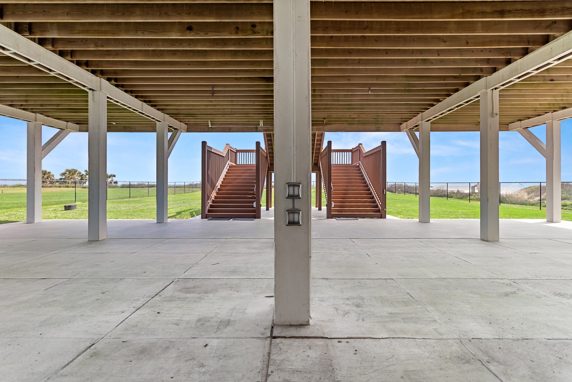 2130 Gulf, Crystal Beach, TX 77650