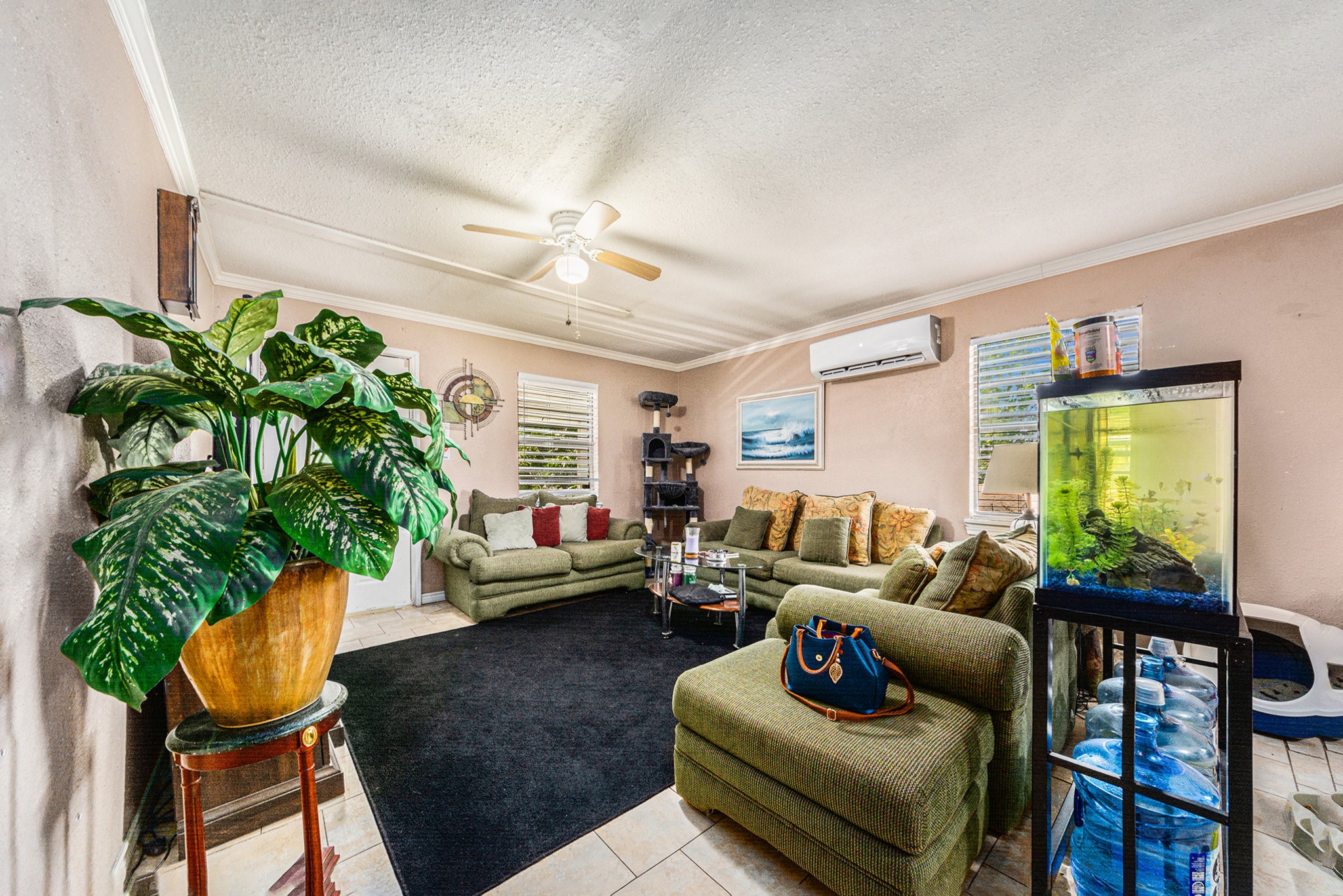 6503 Sharon Lane, Hitchcock, TX 77563