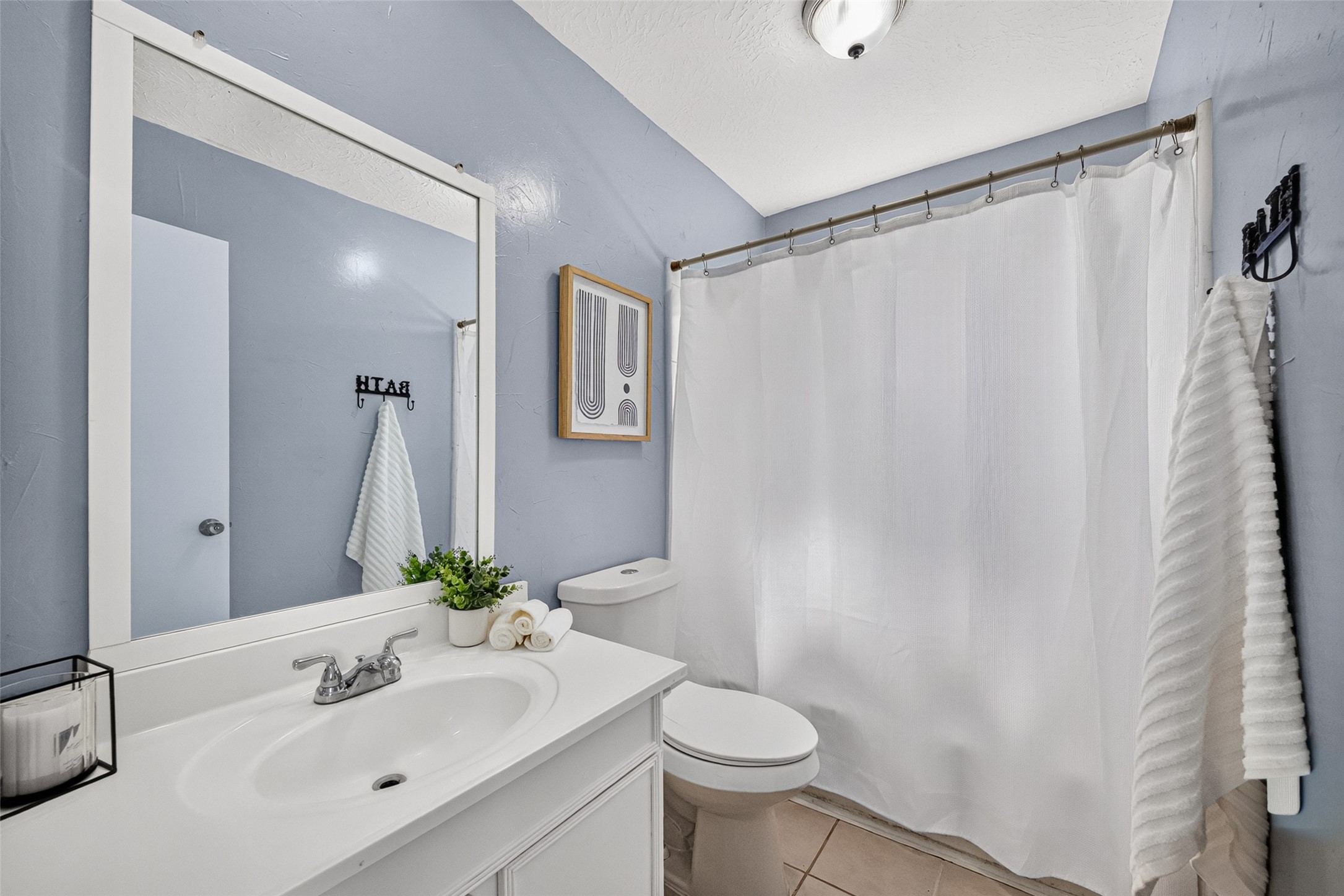6013 Leafwood Circle, League City, TX 77573