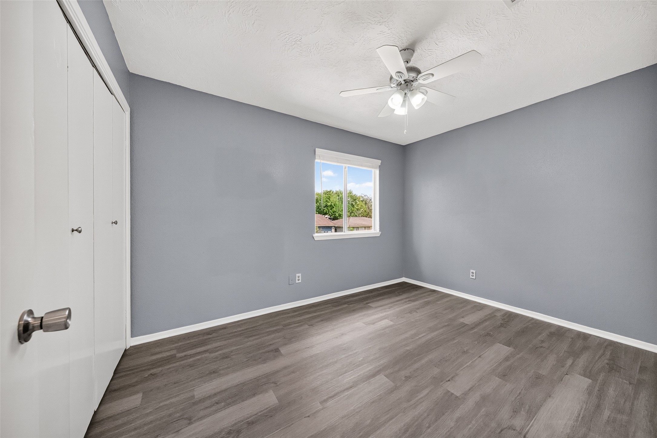 6013 Leafwood Circle, League City, TX 77573