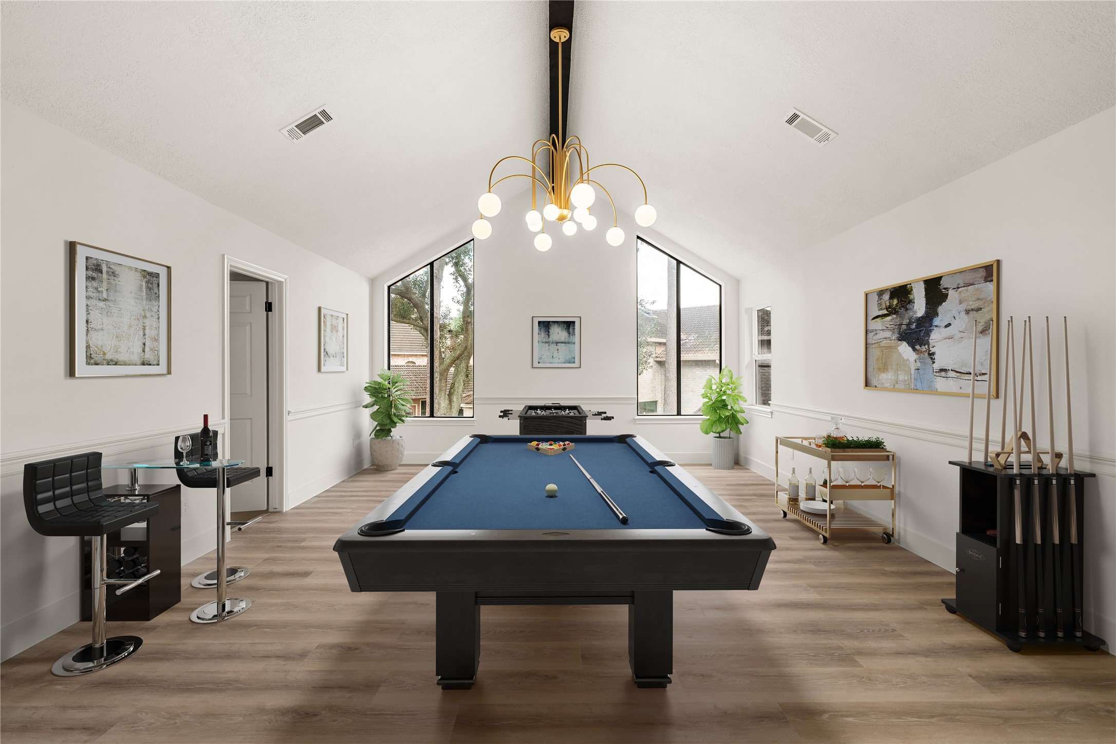 Upstairs Landing/Gaming/Entertainment Area *Virtually Staged*