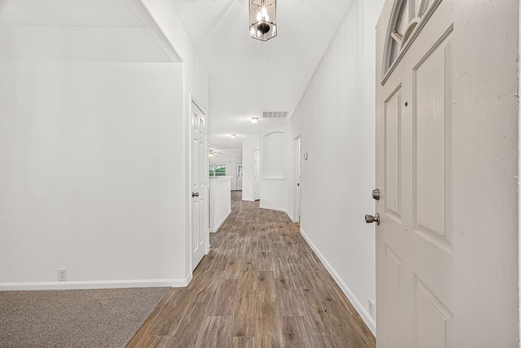 4718 Glencastle Court, Houston, TX 77345 4718 Glencastle Court, Houston, TX 77345