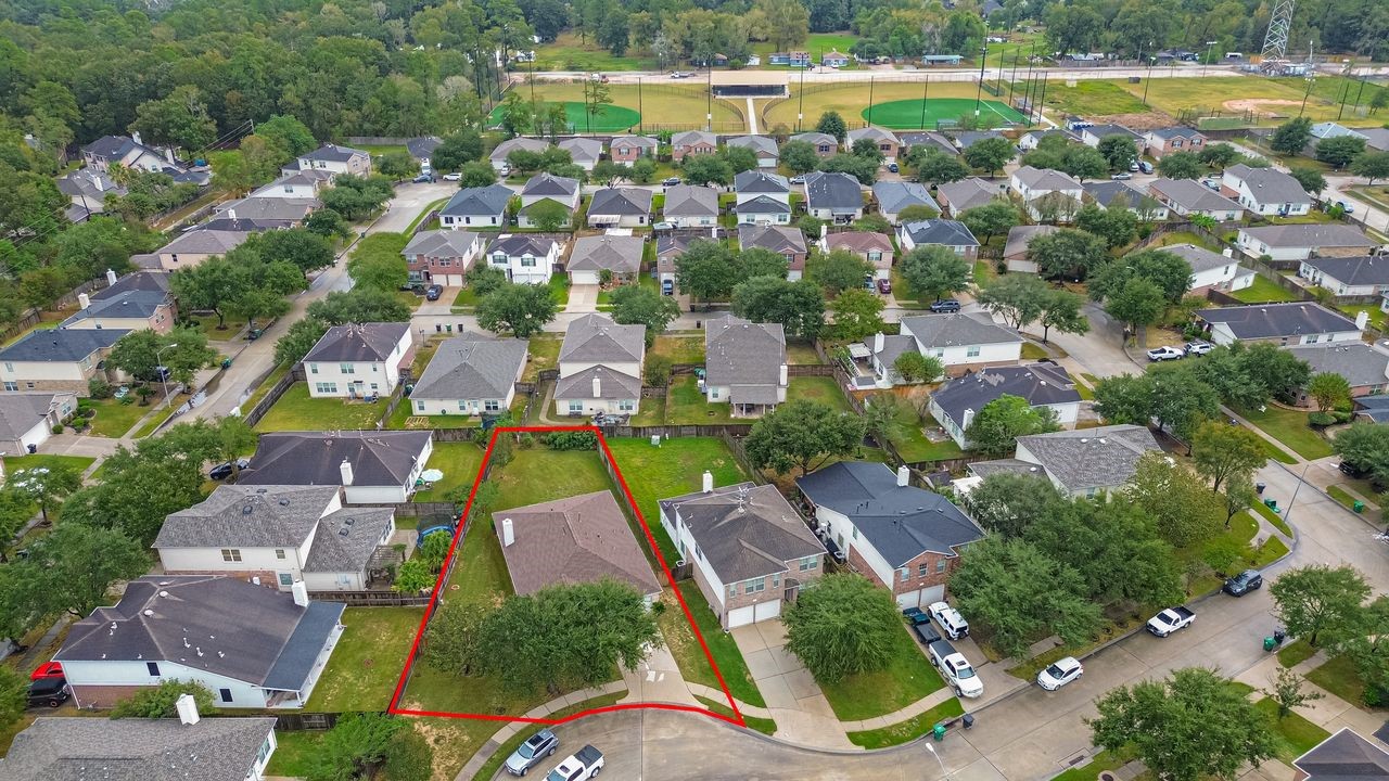 4718 Glencastle Court, Houston, TX 77345