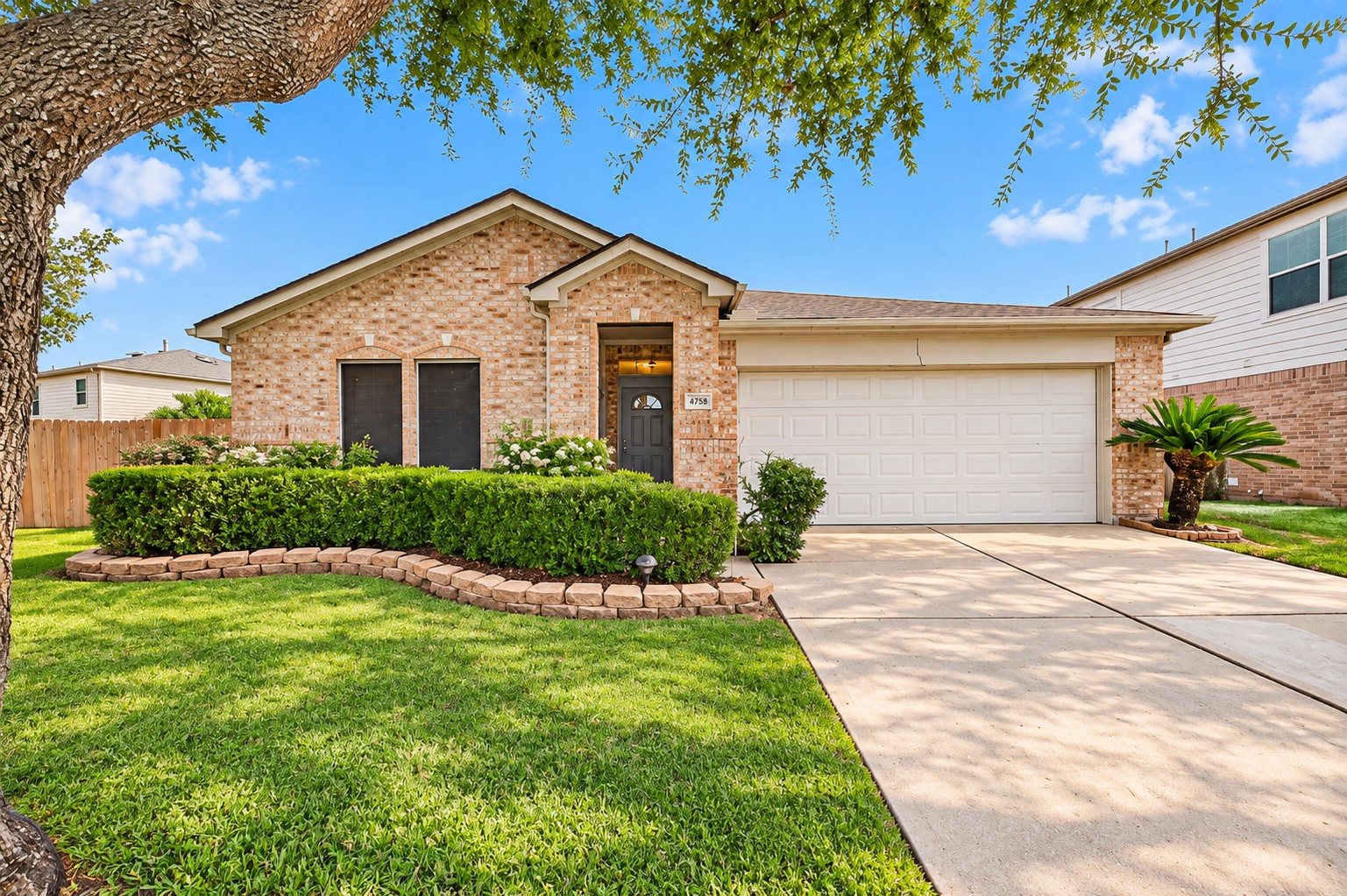 4718 Glencastle Court, Houston, TX 77345