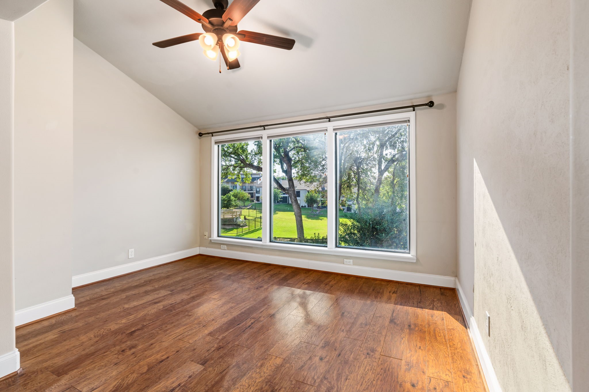 Enclosed patio for additional square footage