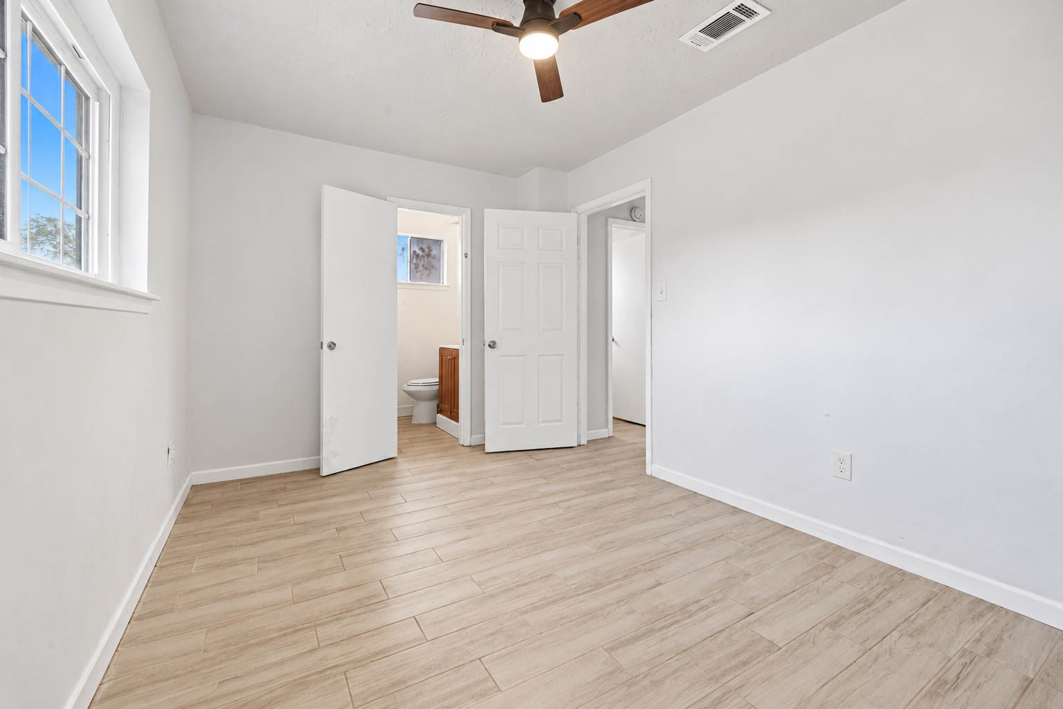 4930 Ridgestone Street, Houston, TX 77053