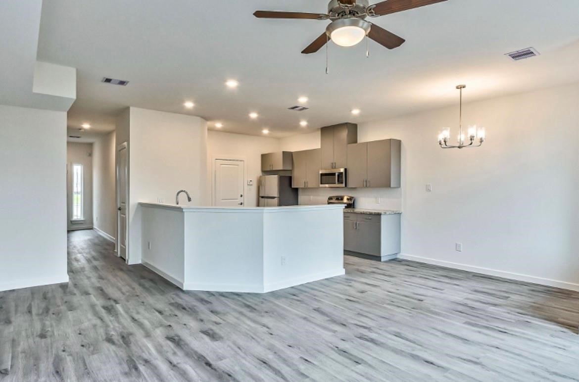 13310 Galaga Street, #B, Houston, TX 77048