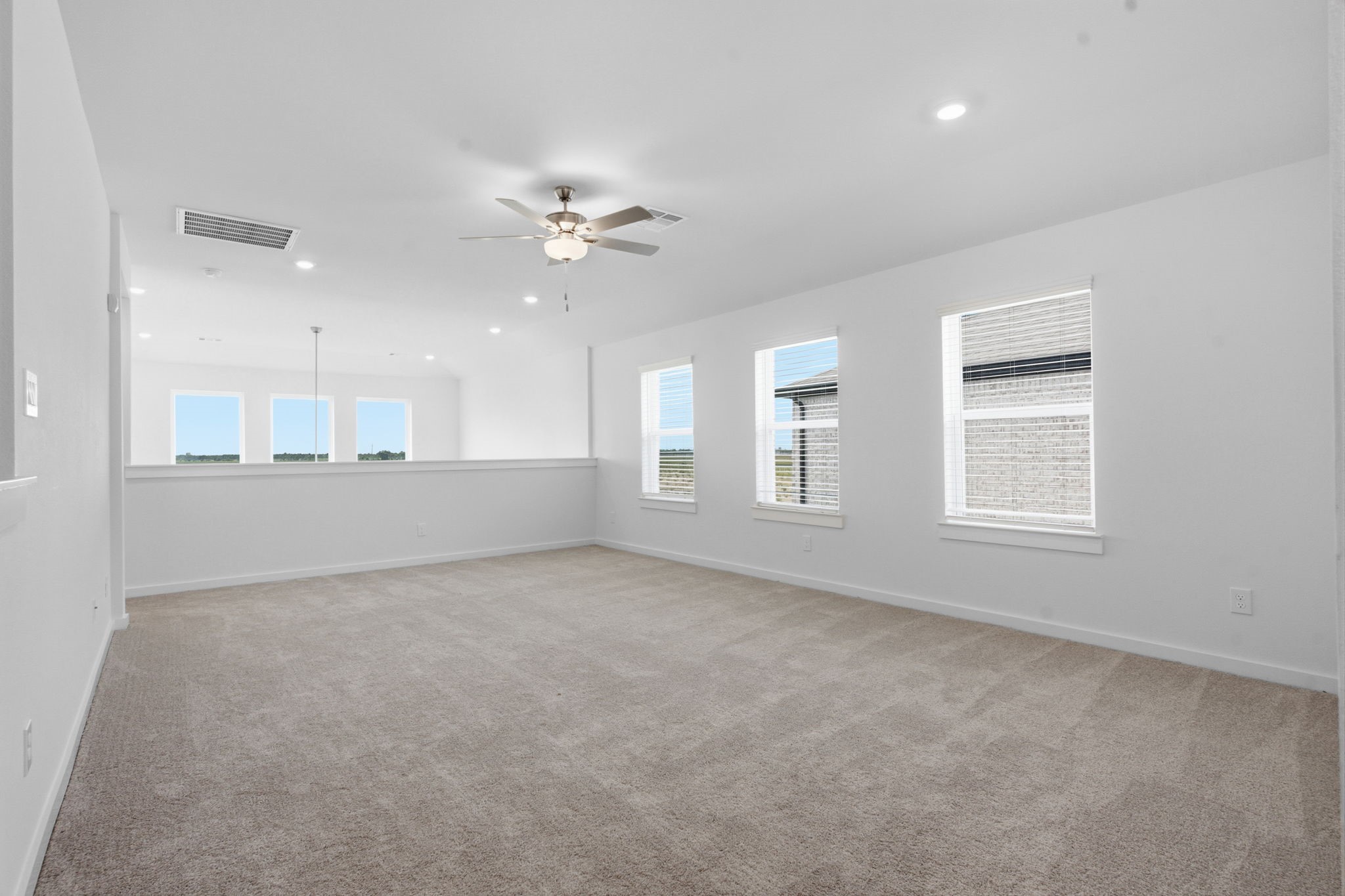13734 Olympic River Lane, Rosharon, TX 77583