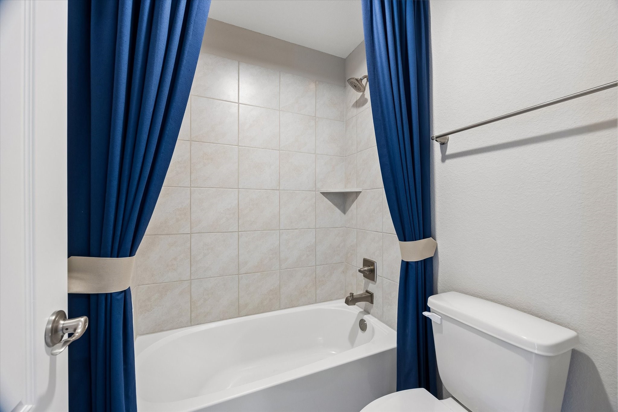 Upstairs shared bathroom