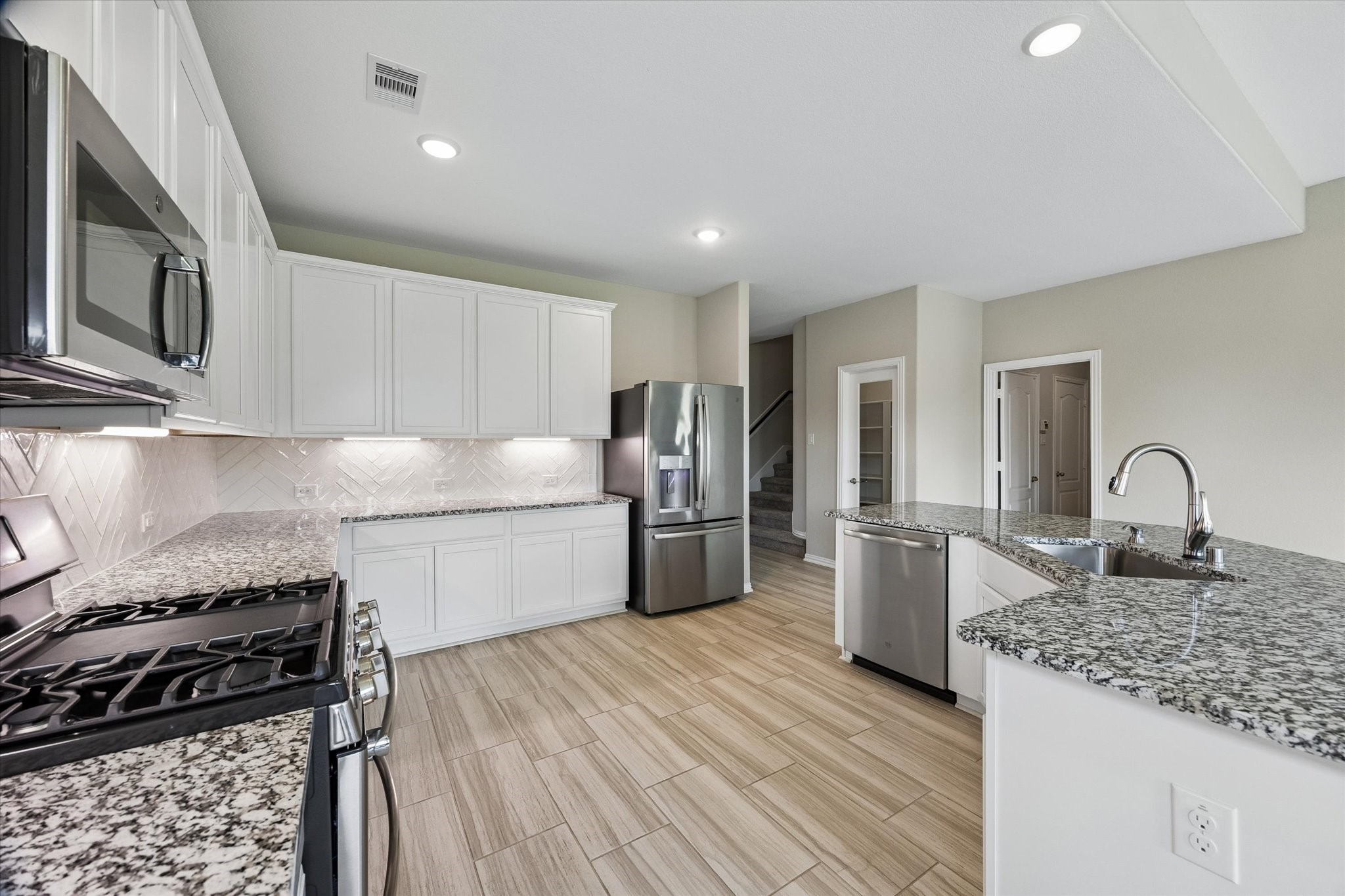317 Merlot Drive, Alvin, TX 77511