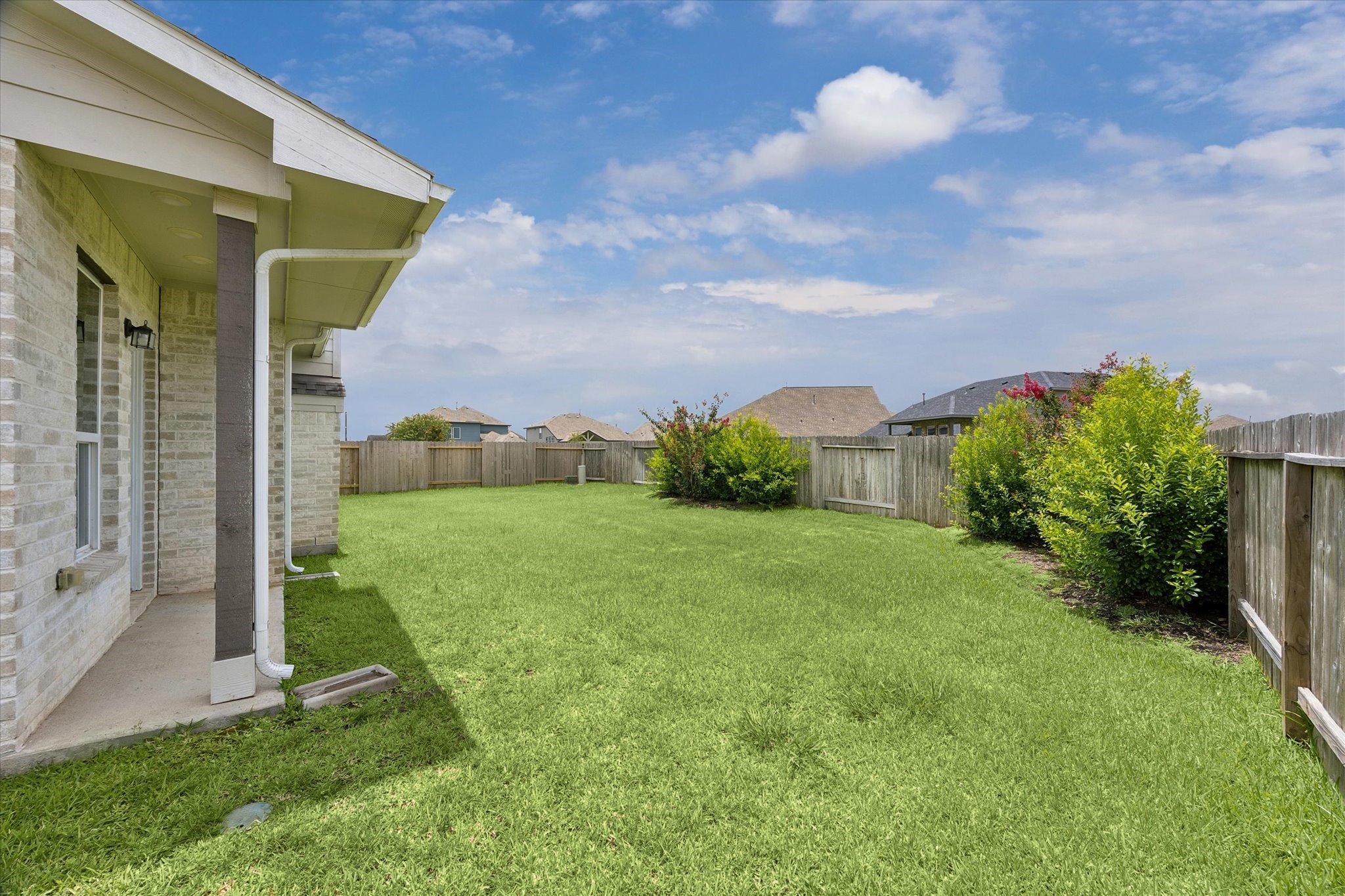 317 Merlot Drive, Alvin, TX 77511