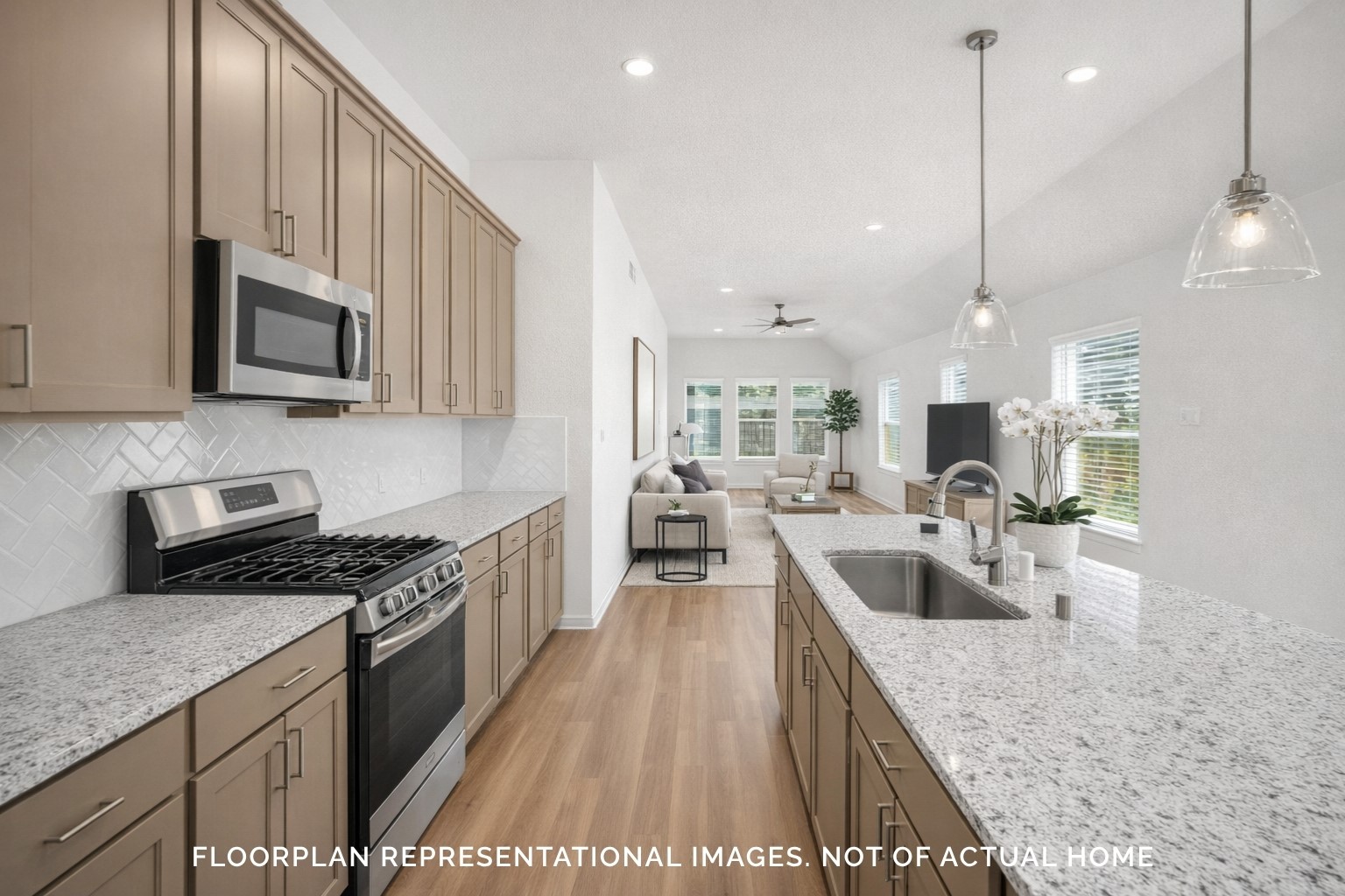 1021 Garnet Star Drive, La Marque, TX 77568